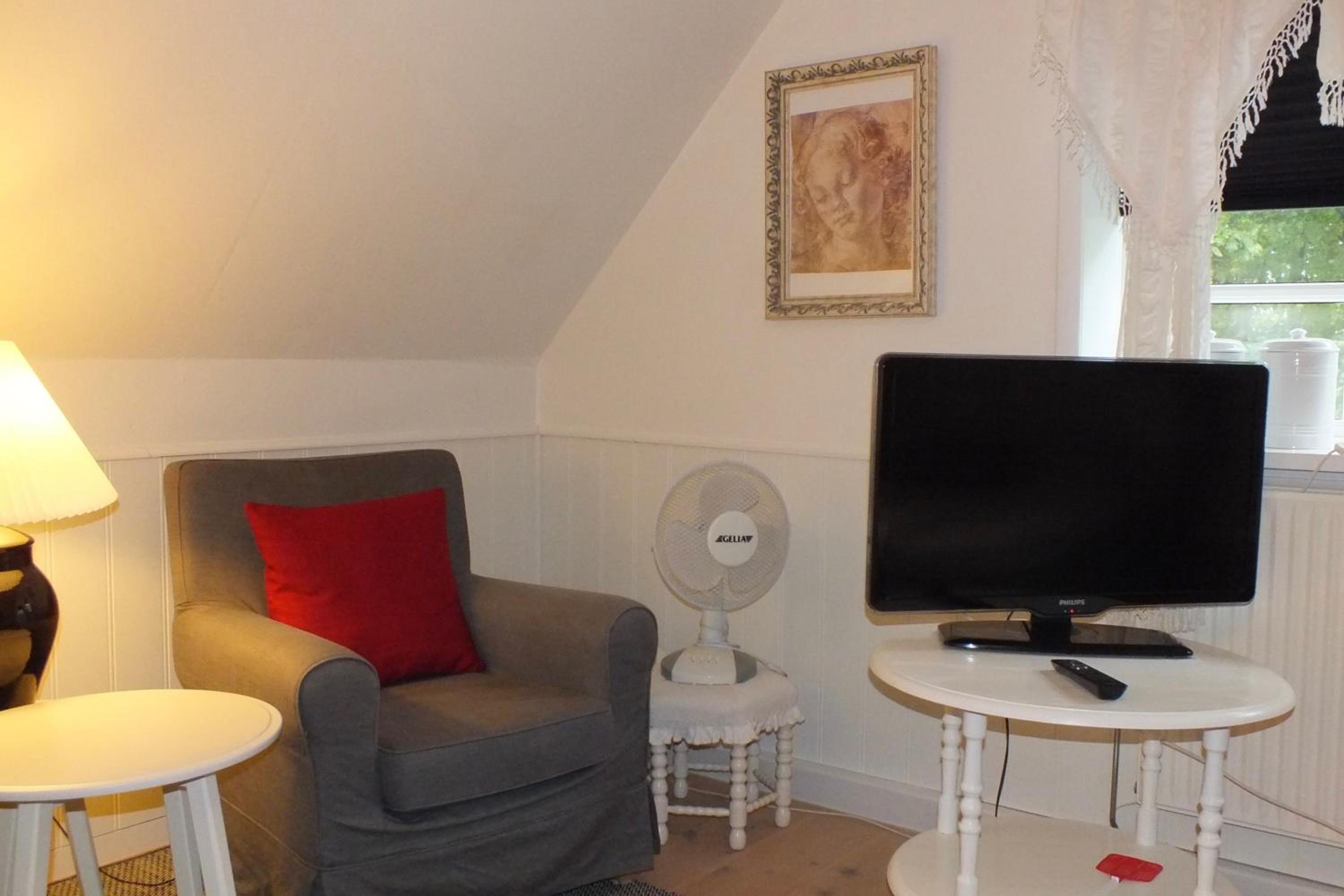 Double Room with Private External Bathroom photo 3
