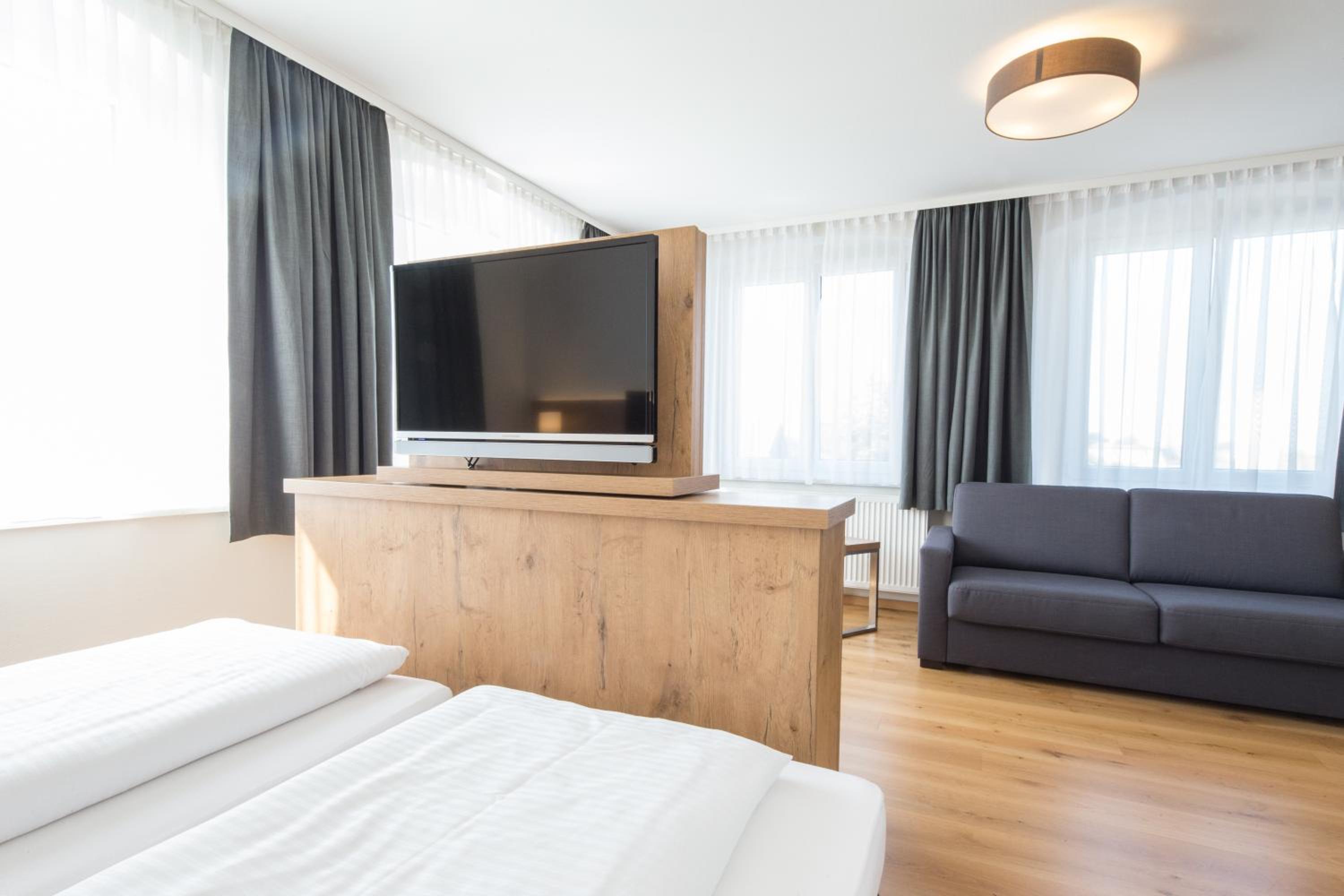 Comfort Double Room - Photo 12