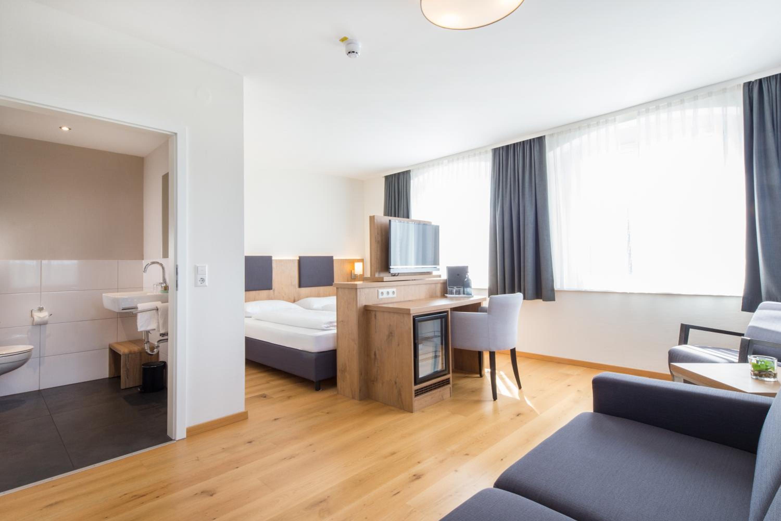 Comfort Double Room - Photo 8
