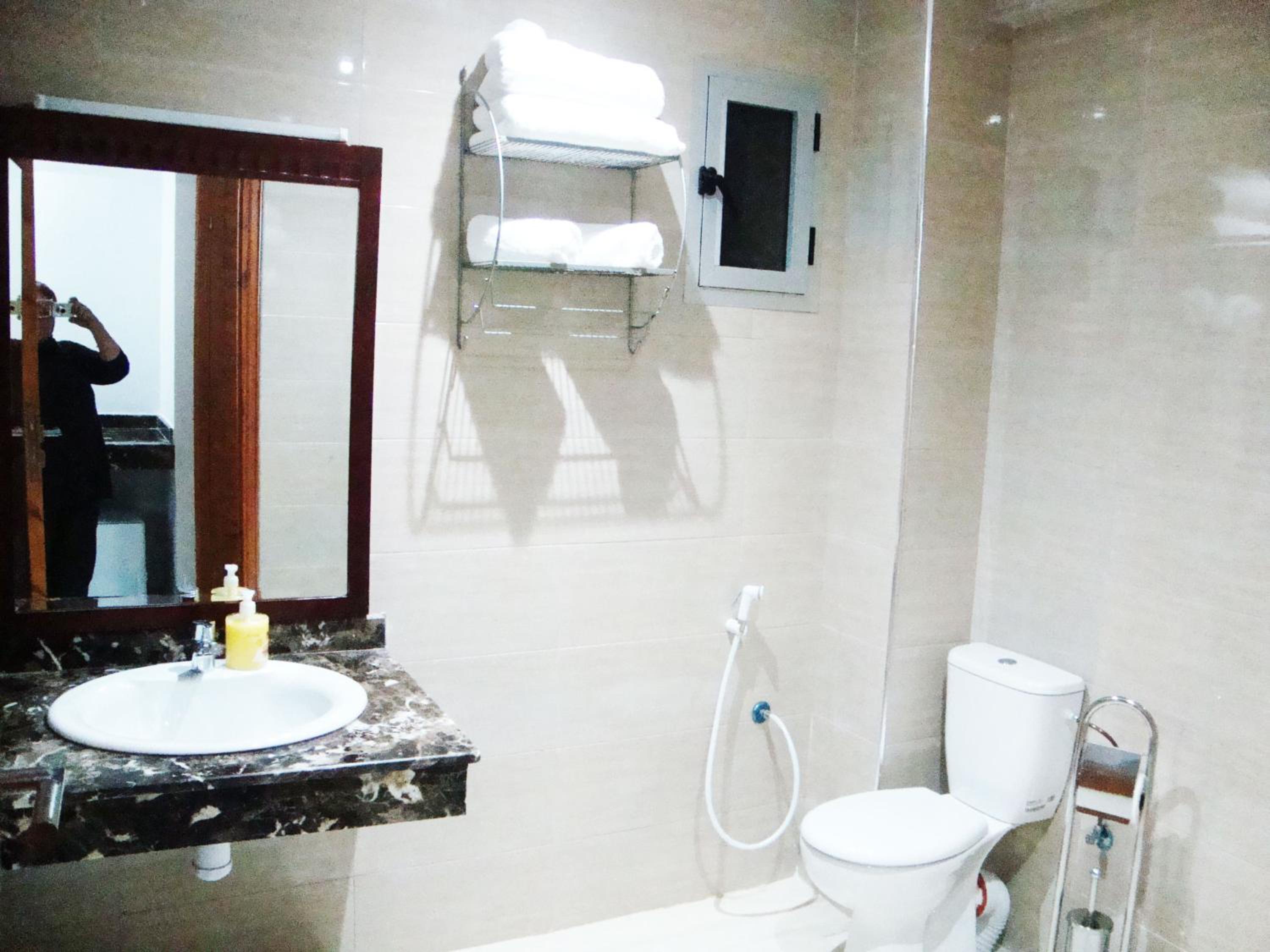 Double Room with Park View - Photo 6