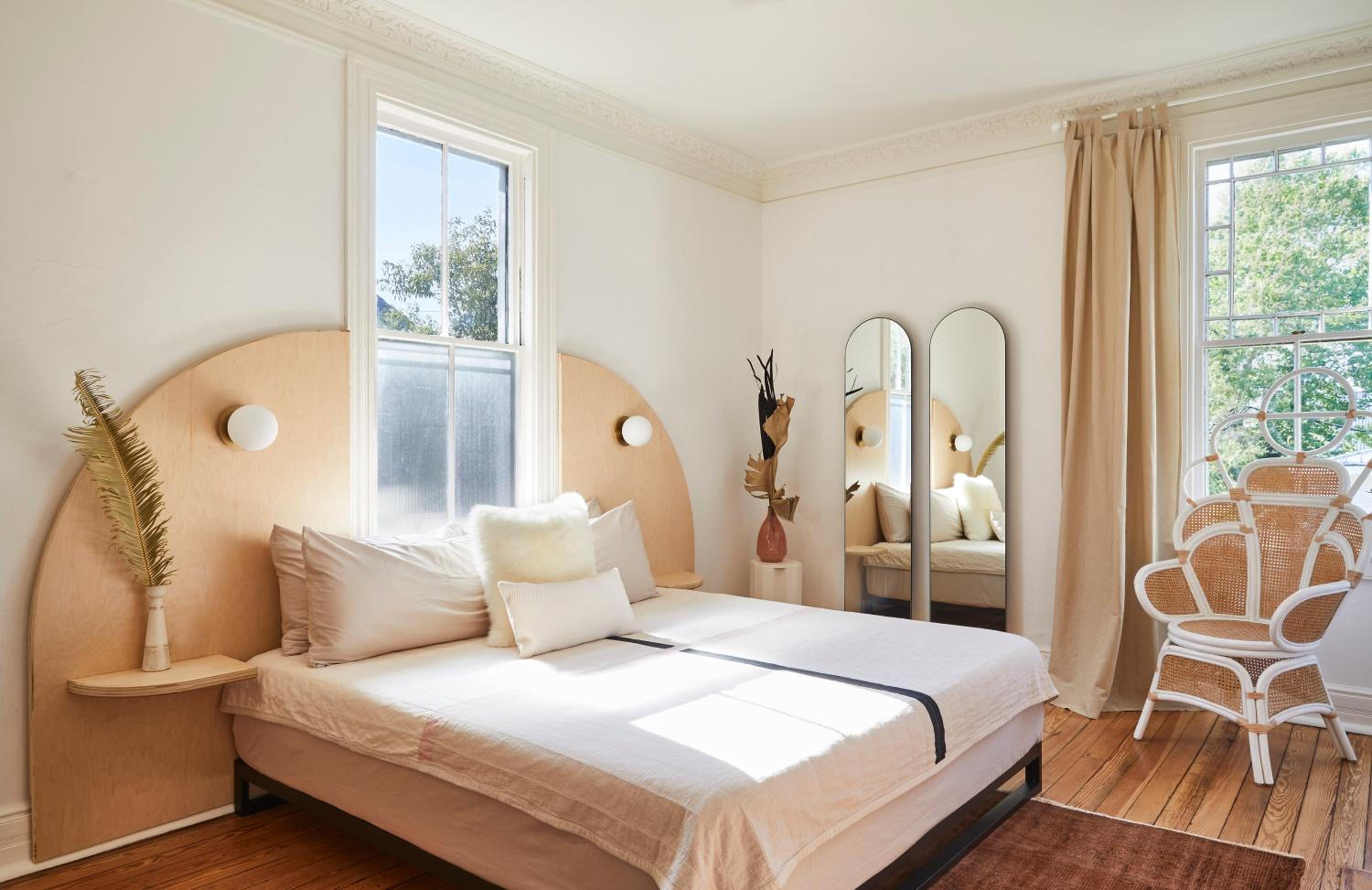 Superior King Suite