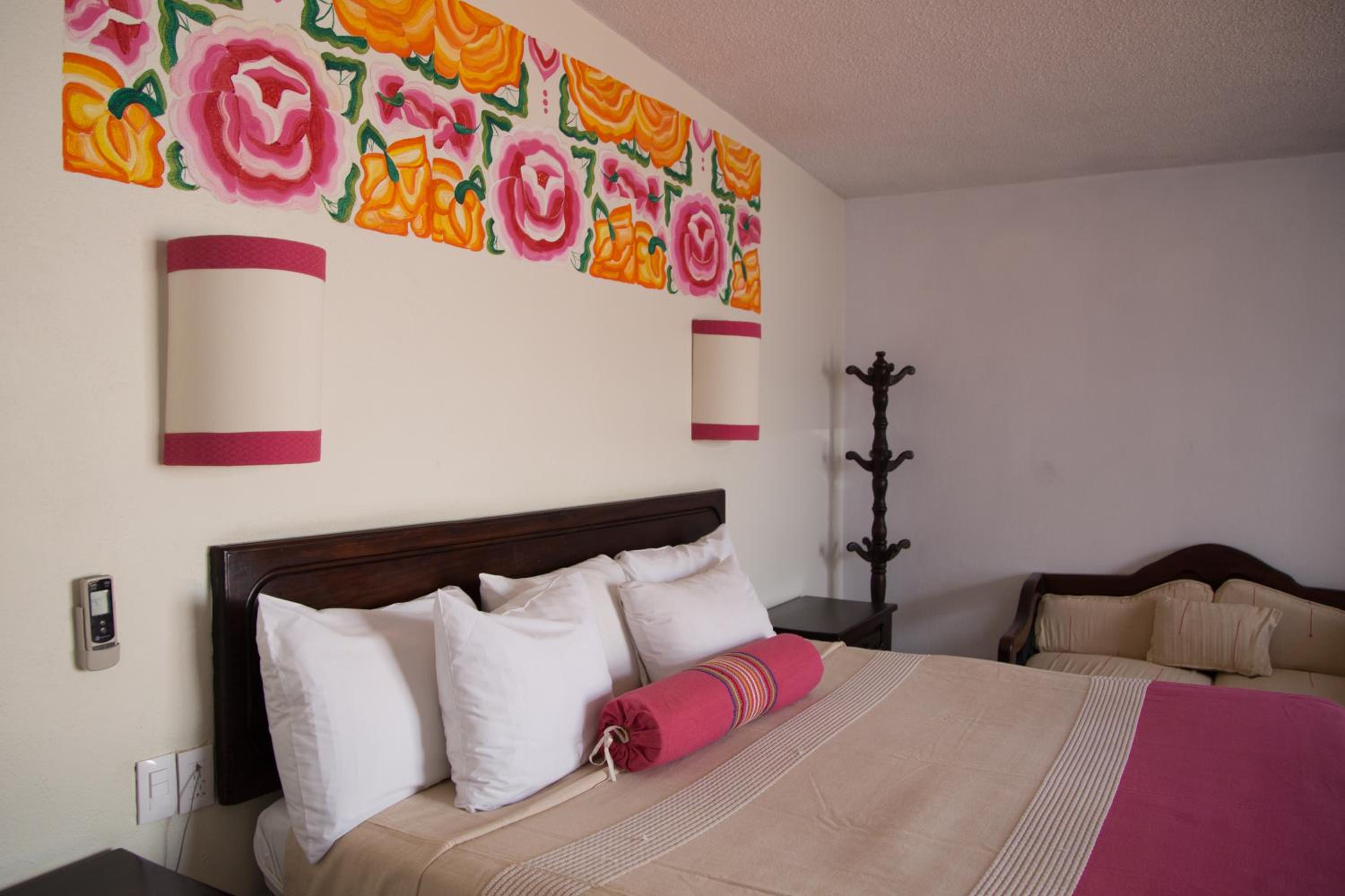 Standard Queen Room - Photo 3