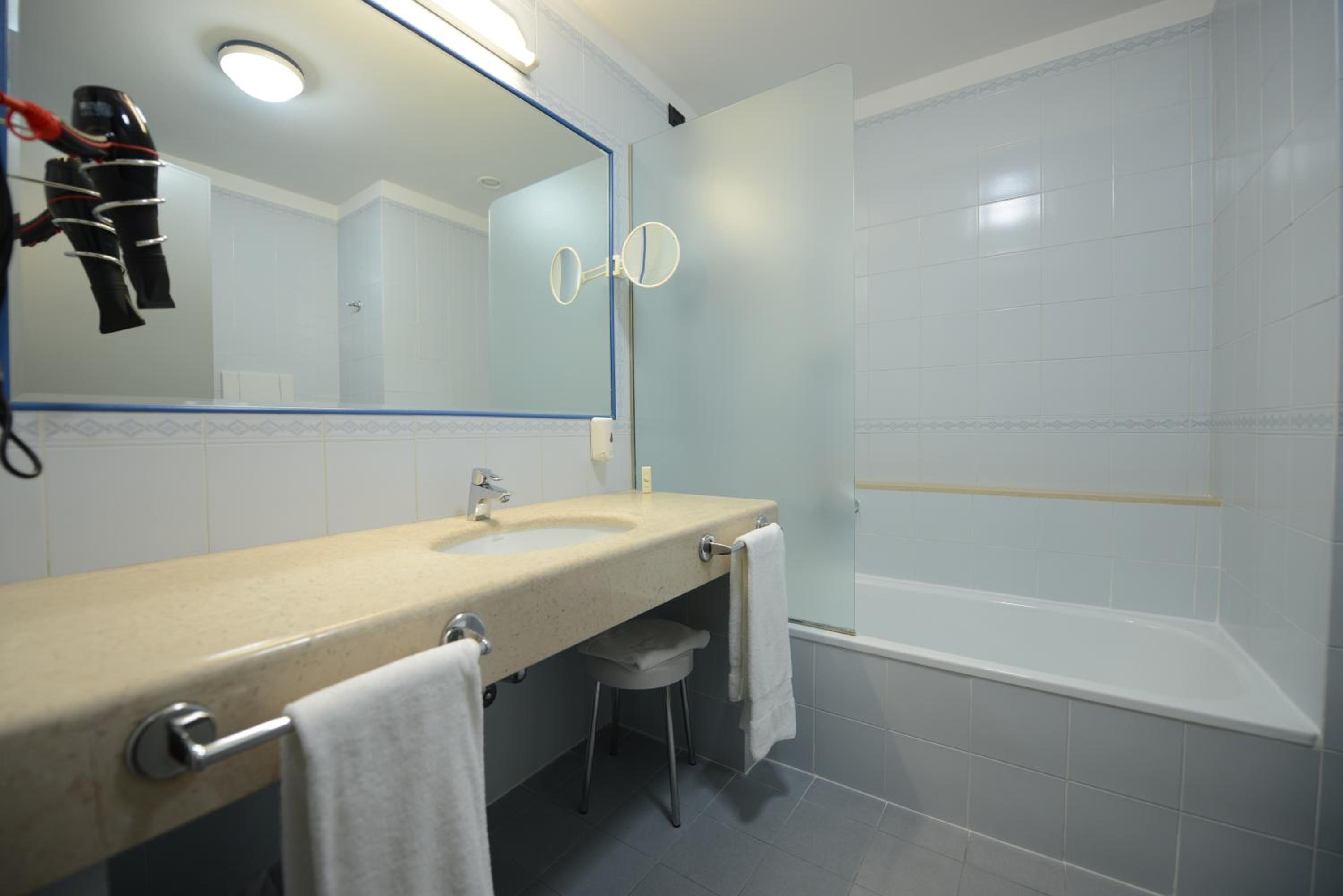 Comfort Double Room - Photo 8