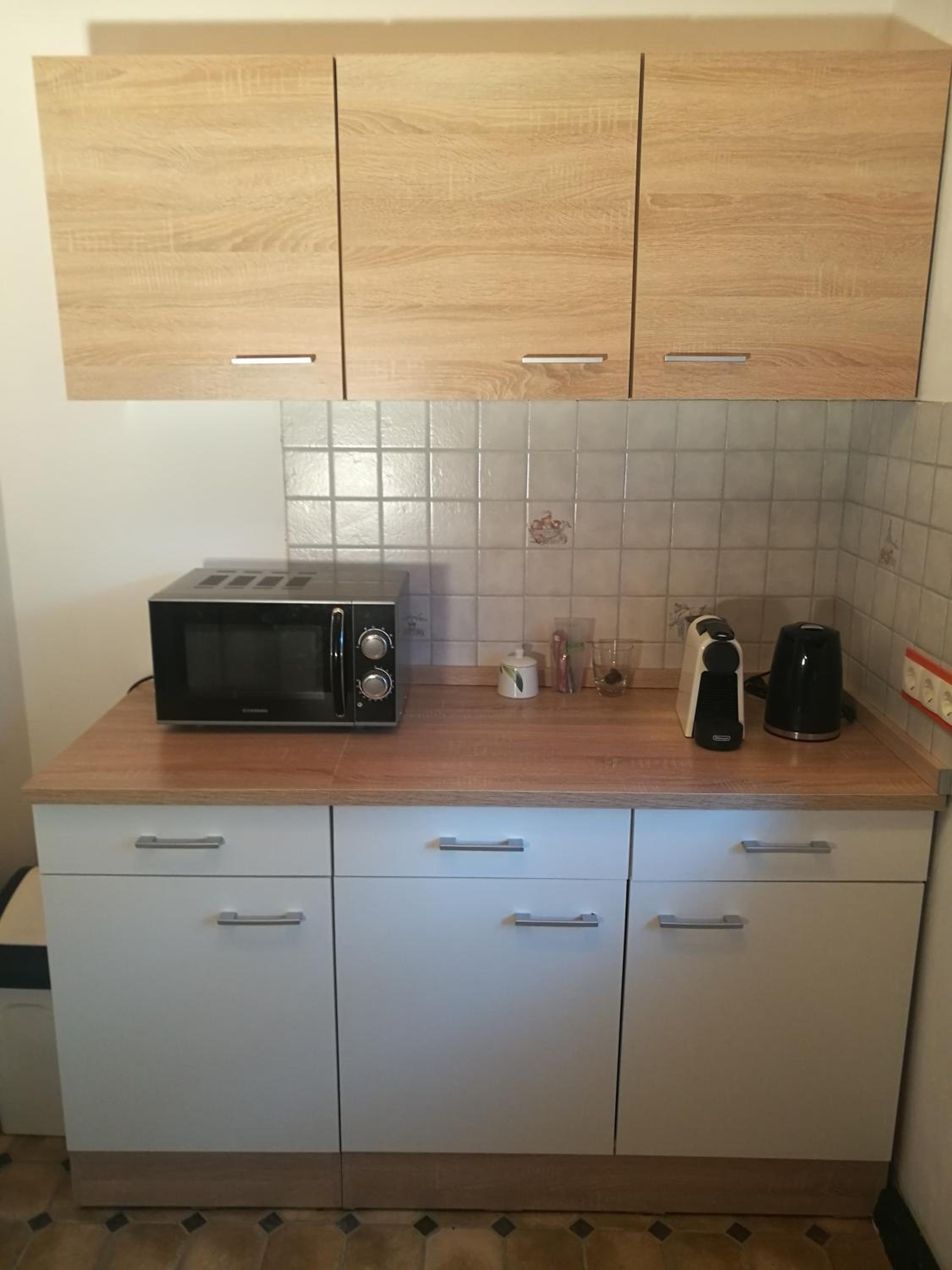 One-Bedroom Apartment - Photo 10