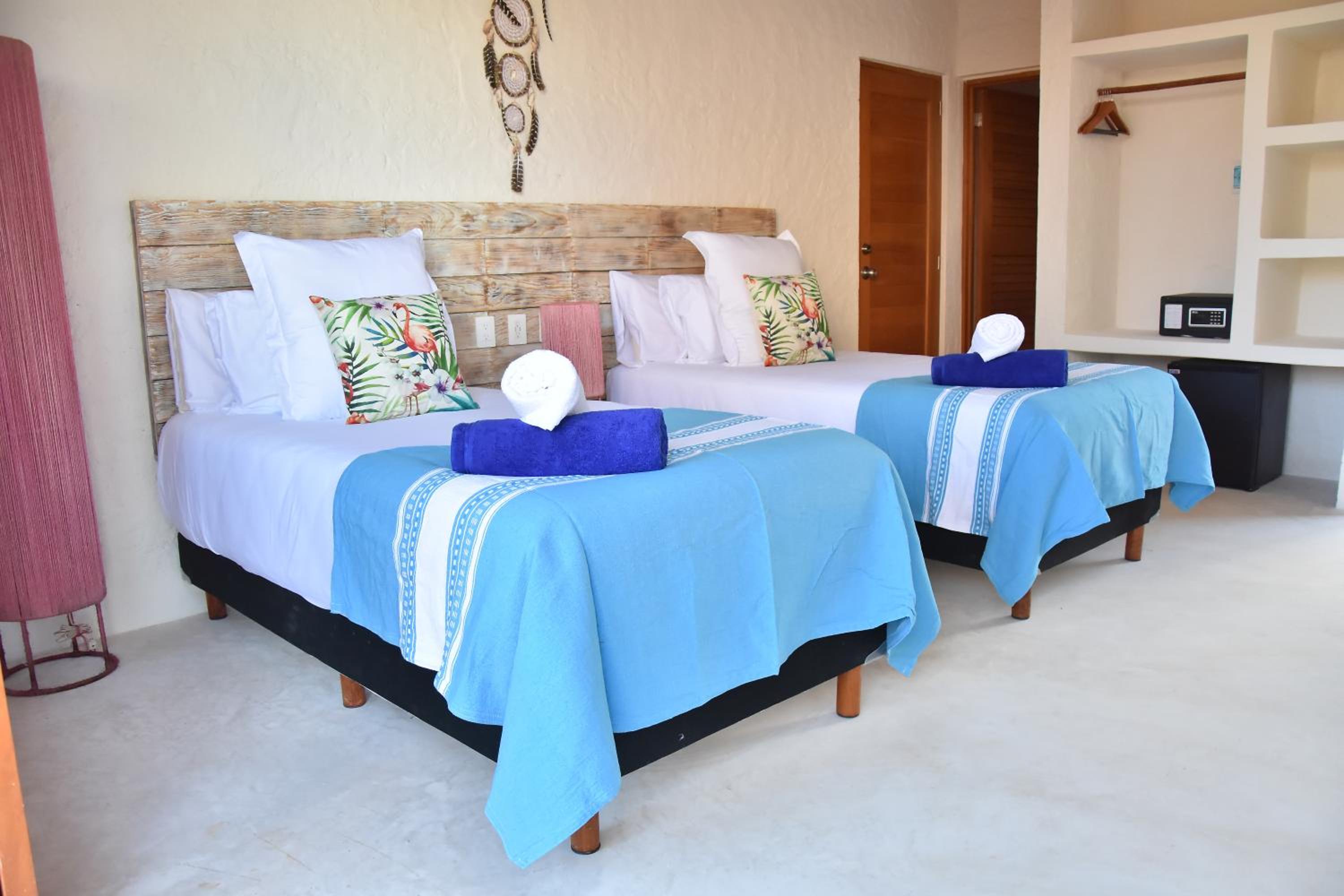 Double Room with Two Twin Beds - Photo 4