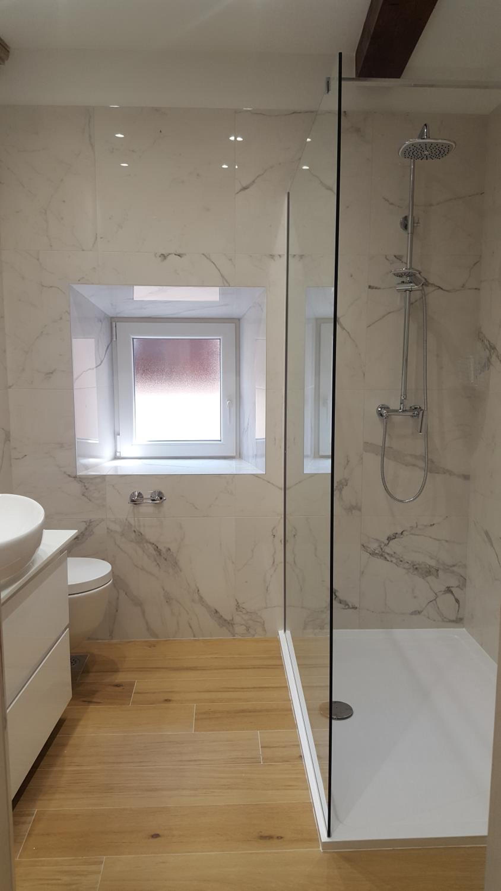 Deluxe Apartment - Photo 9