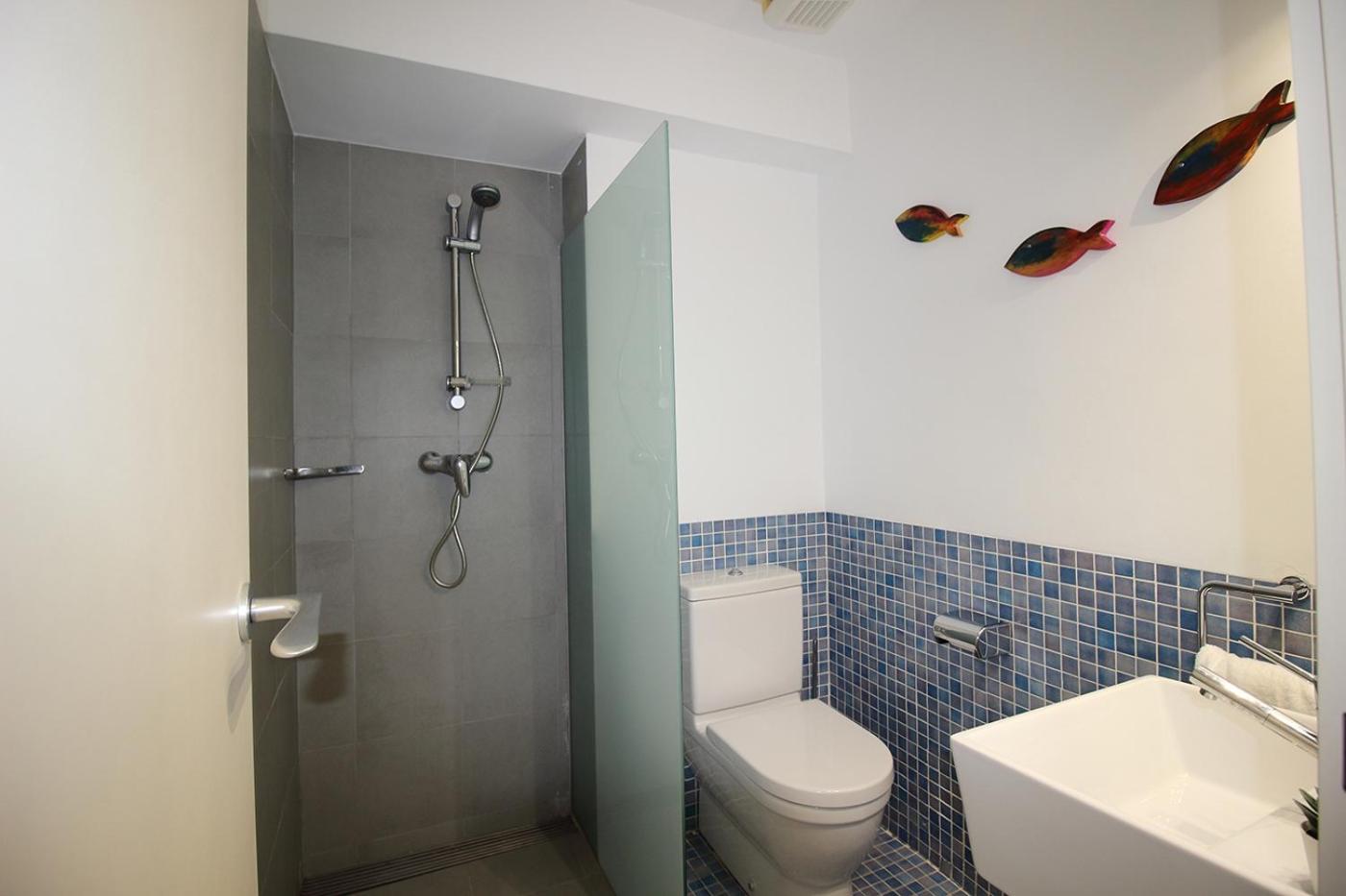 Three-Bedroom Villa - Photo 5