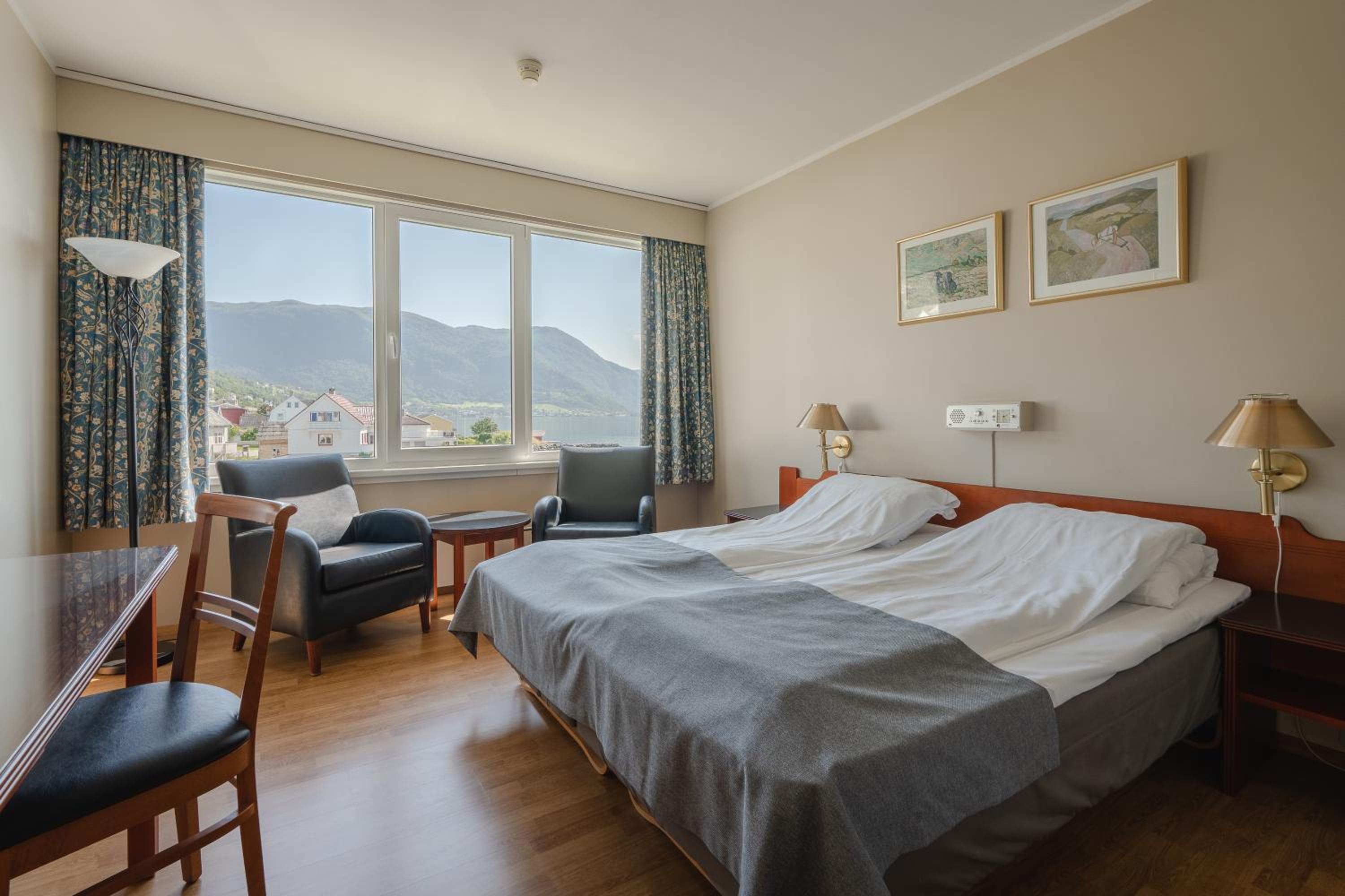 Double Room with Sea View - Photo 1