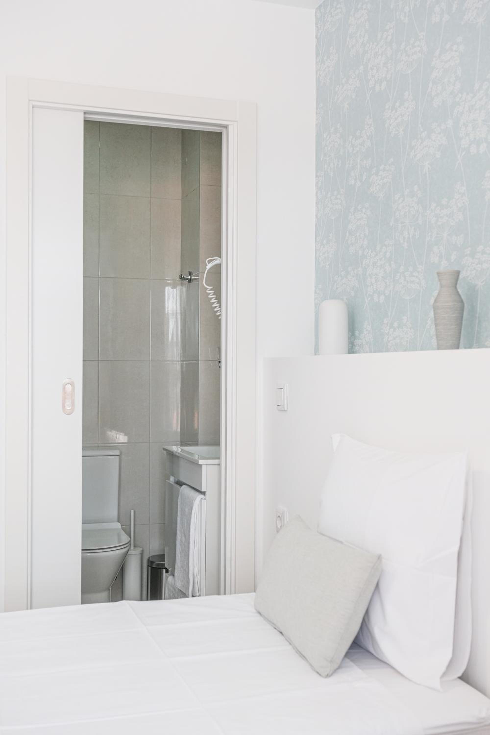 Deluxe Suite - Photo 1