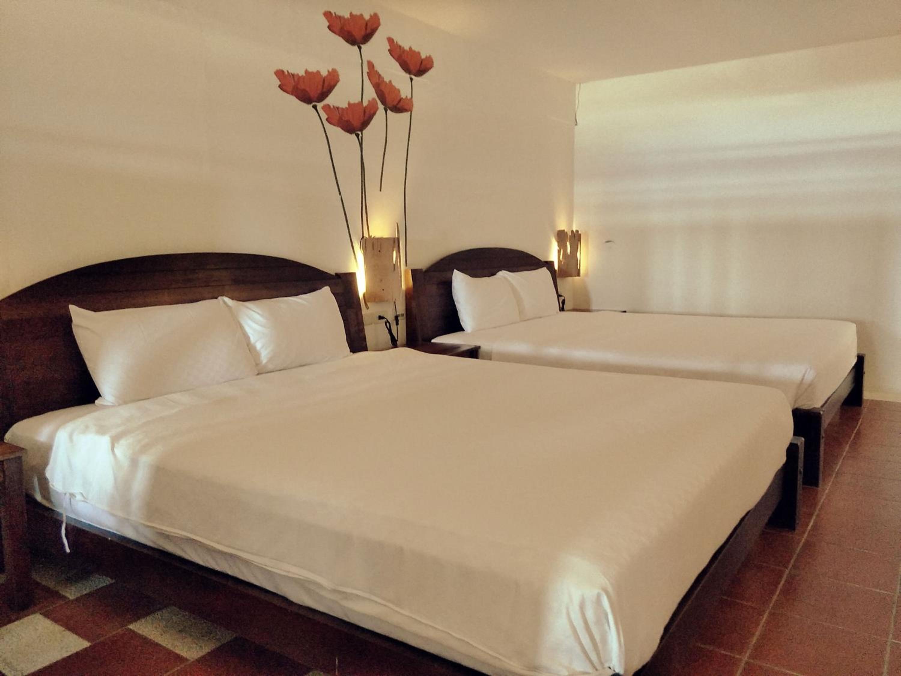 Quadruple Room with Sea View photo 2