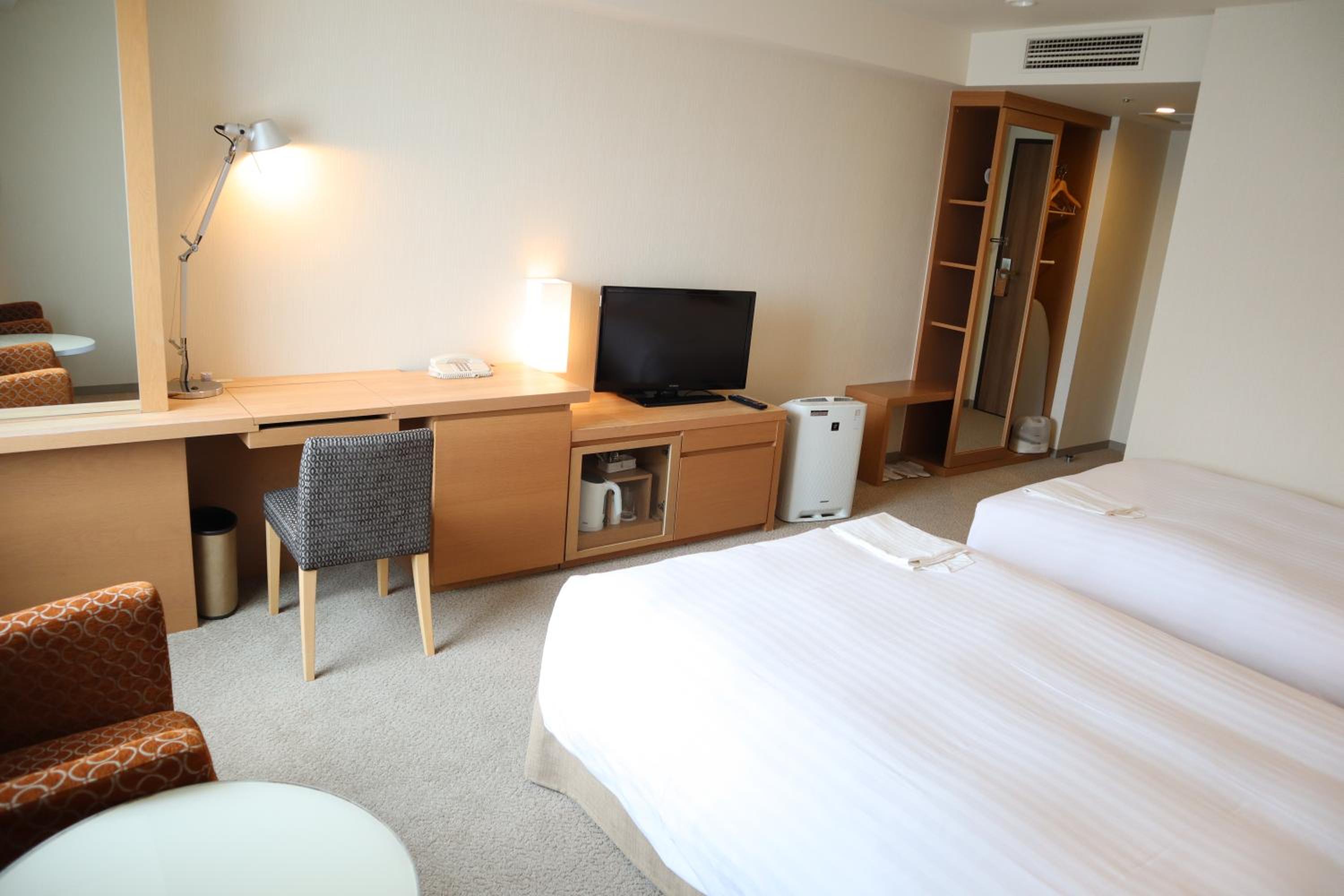 Moderate Twin Room - Smoking - Photo 5