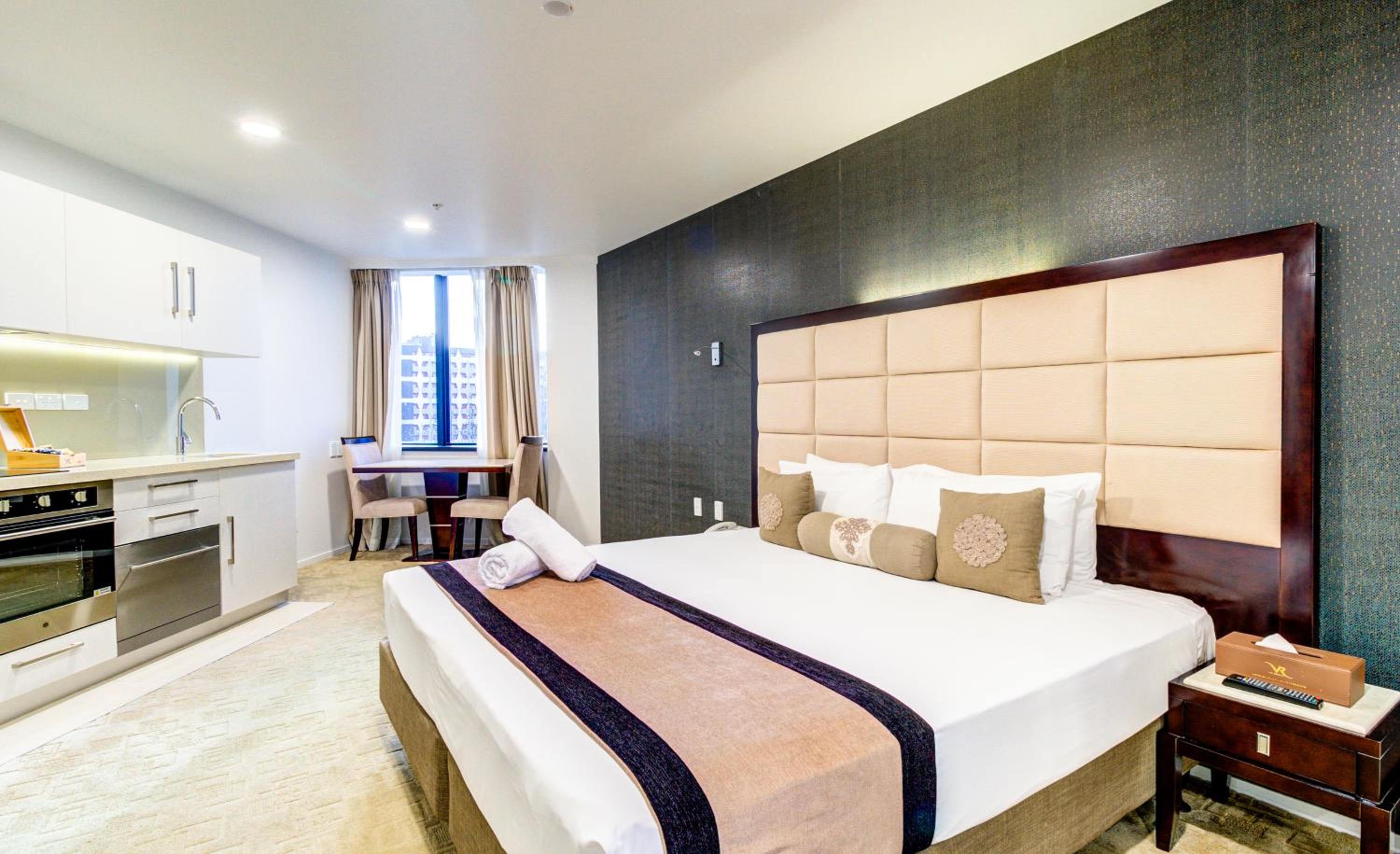 Premier King Room