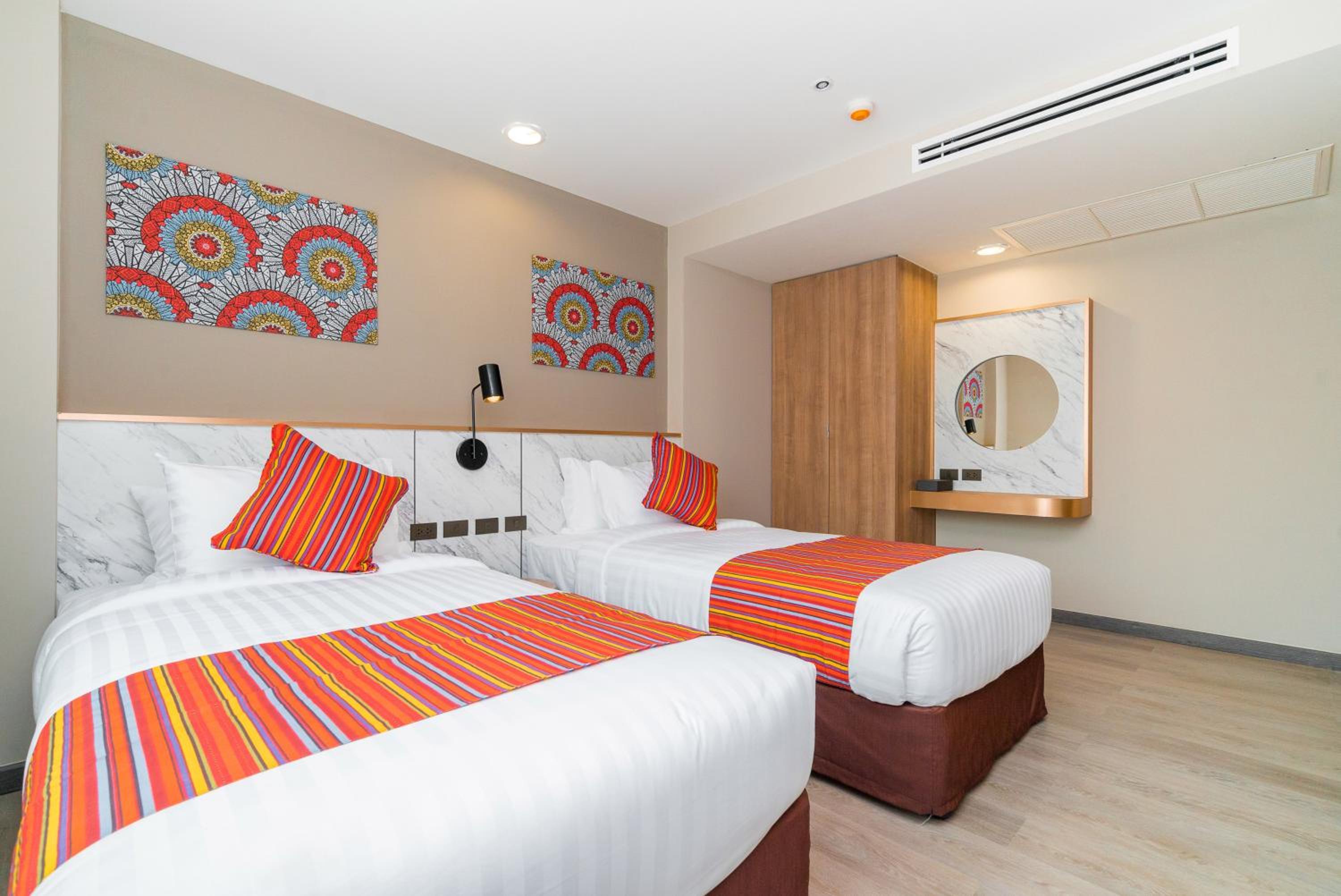 Two-Bedroom Suite - Photo 3