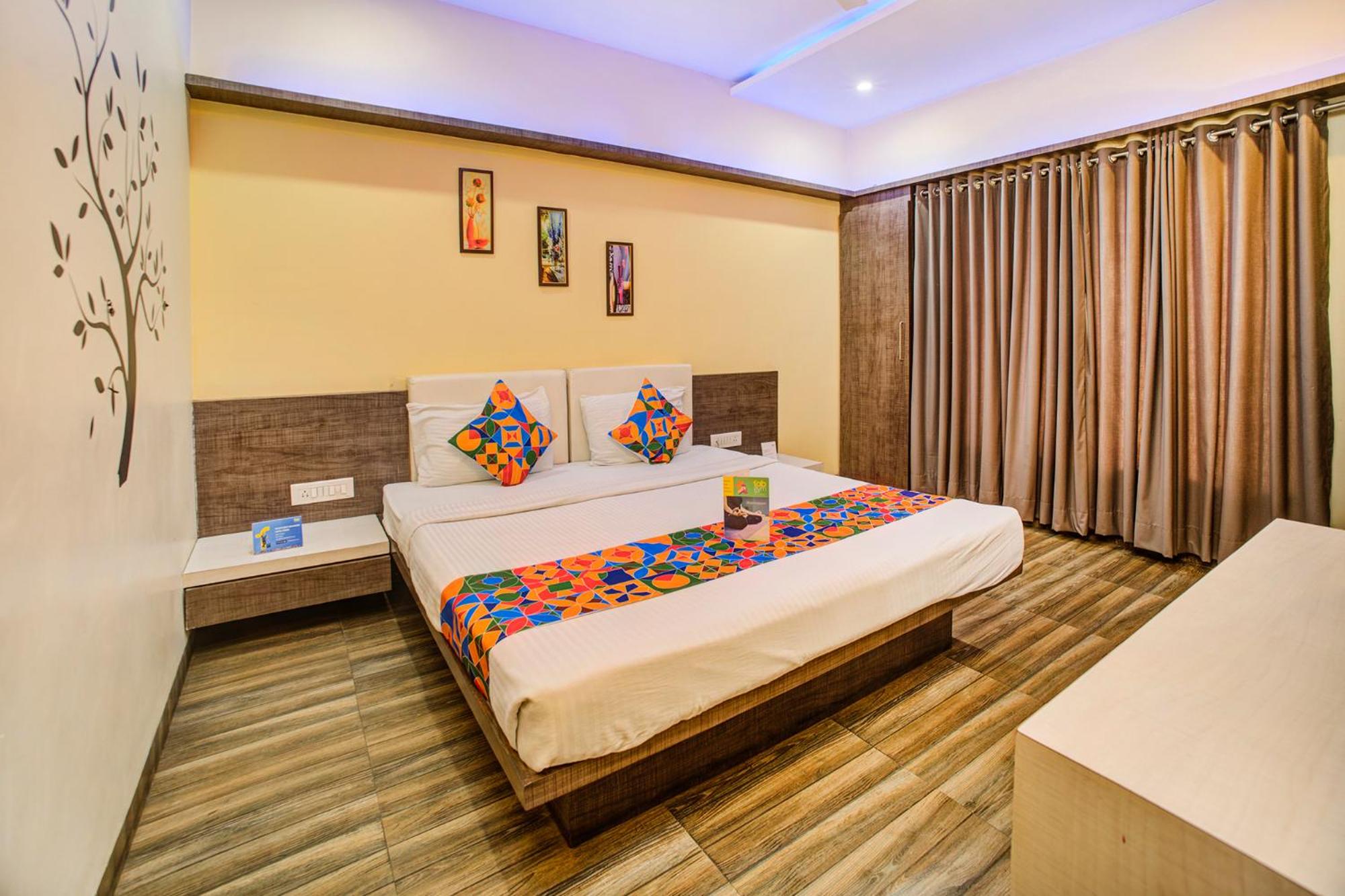 Deluxe Room - Photo 1