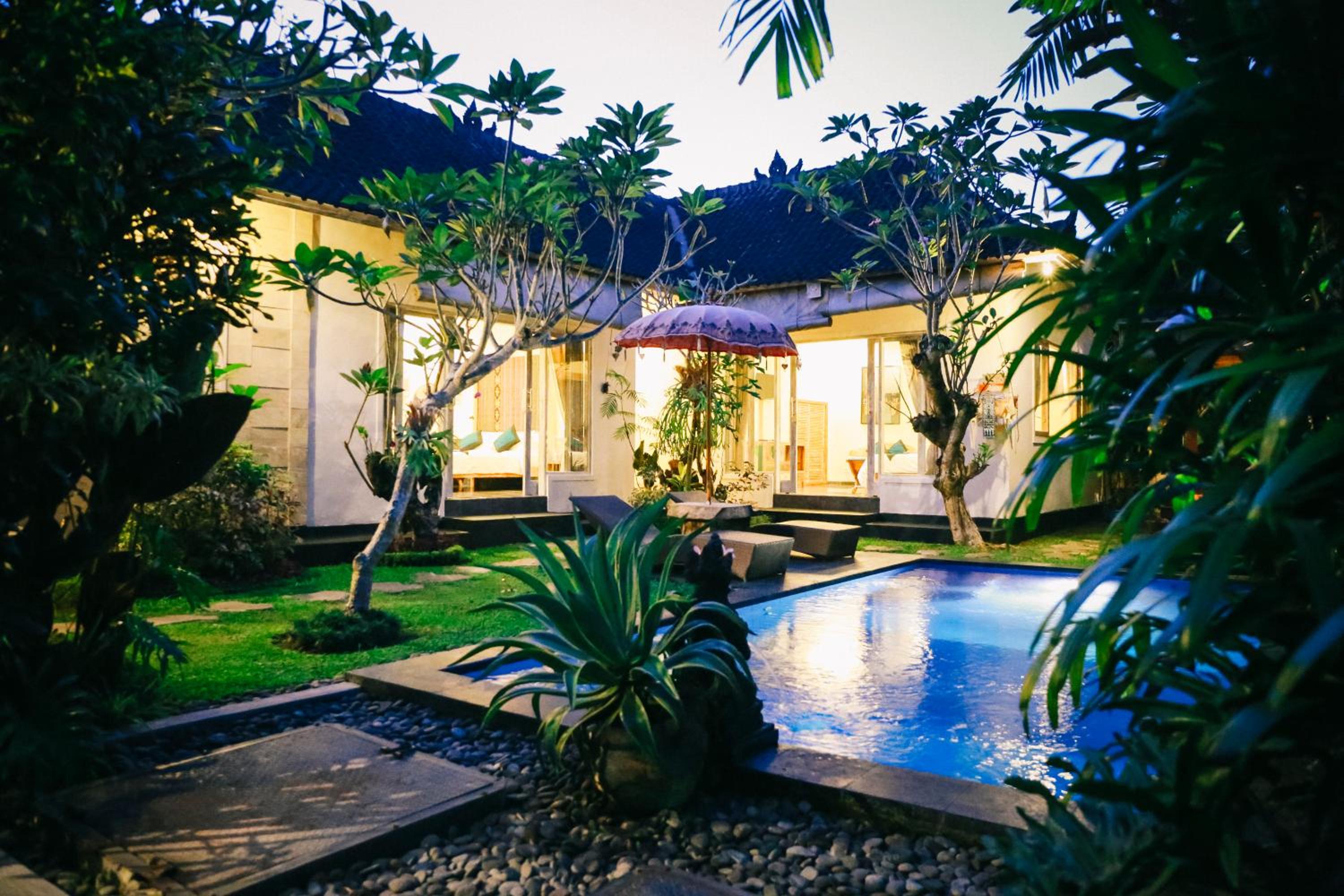 Two-Bedroom Villa - Photo 4