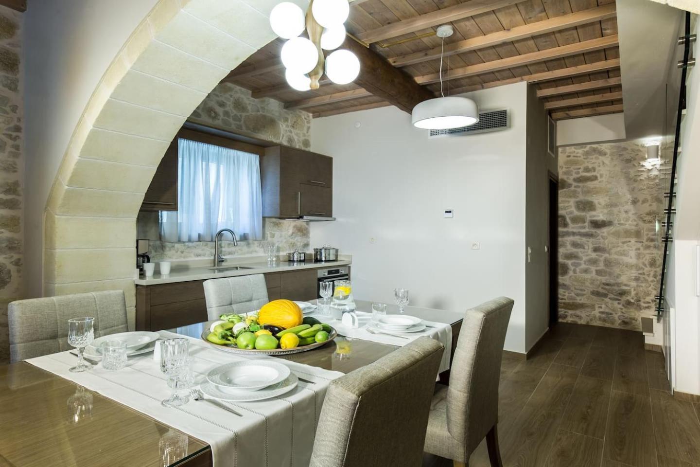 Two-Bedroom House - Photo 25