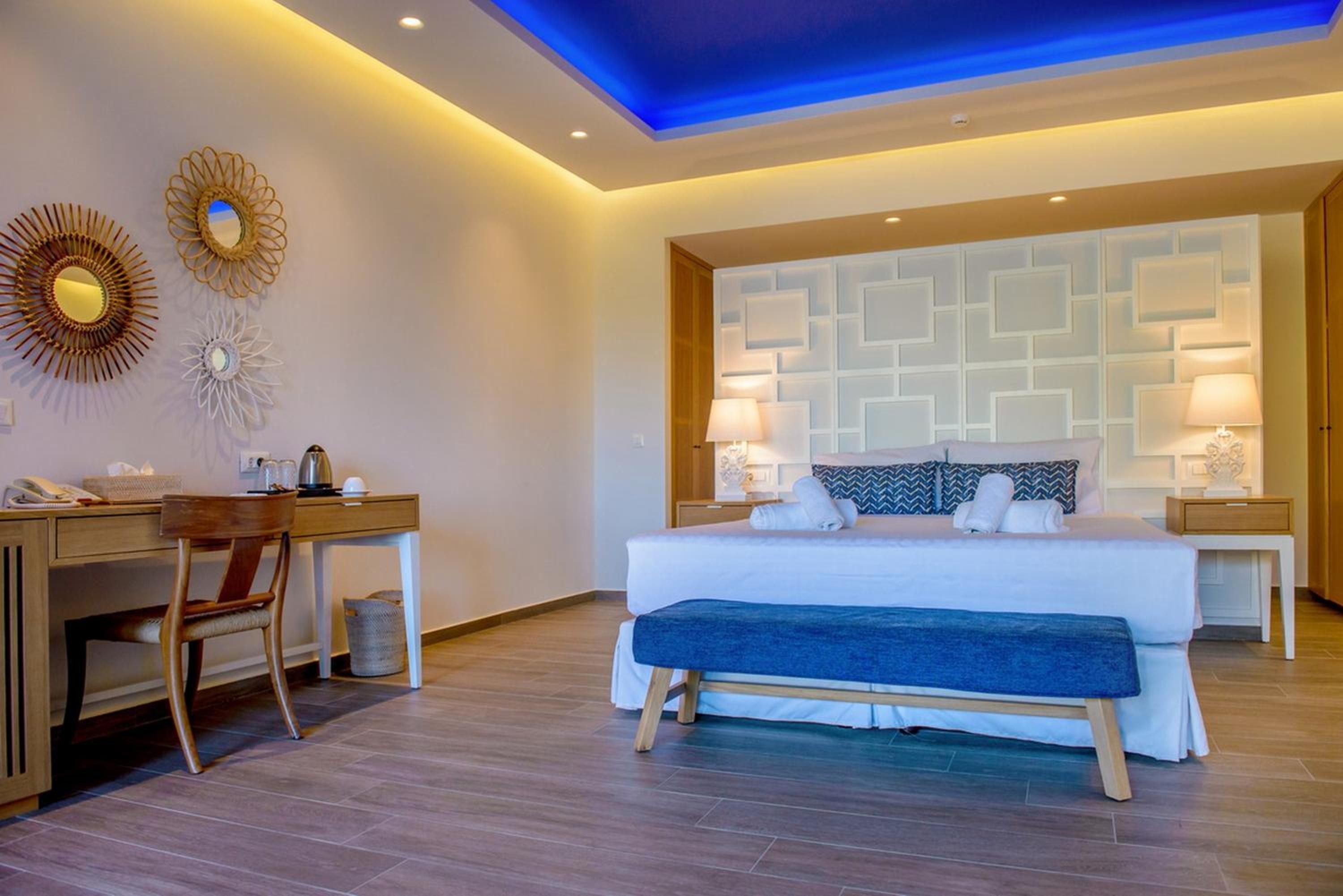 Junior Suite with Private Pool