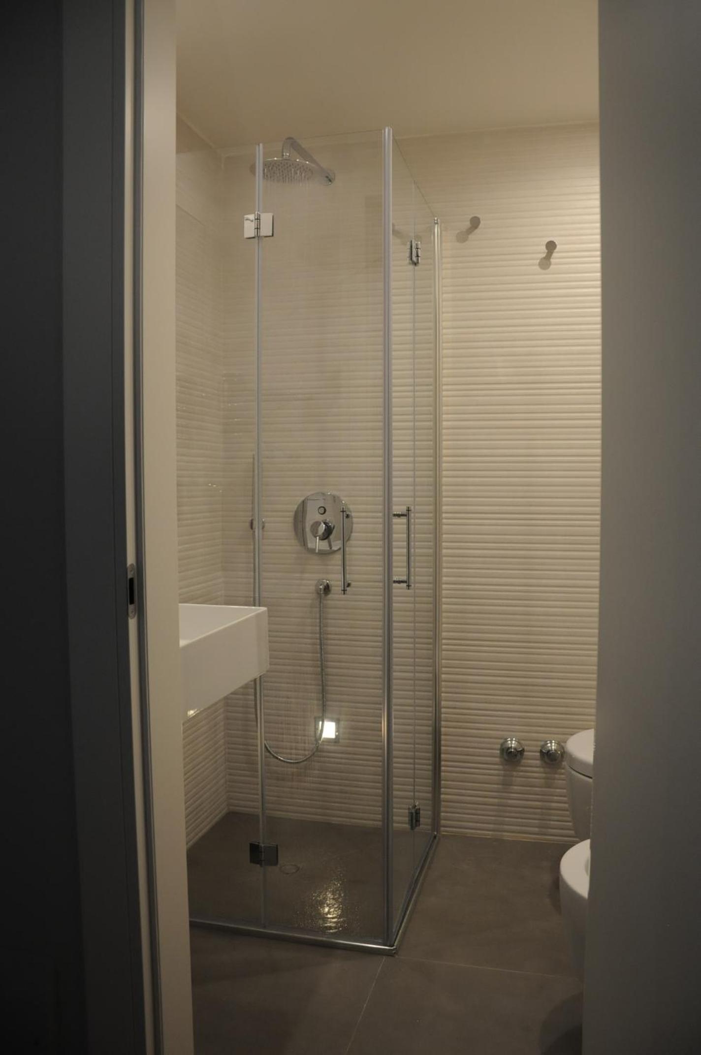 Triple Room with Private Bathroom - Photo 3