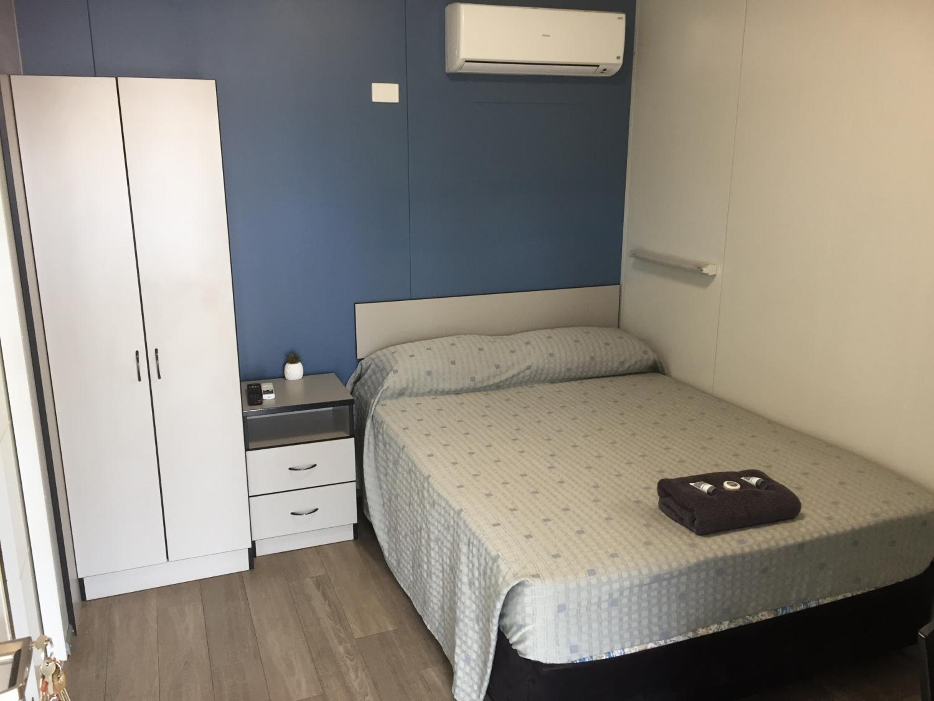 Budget Single Room19 photo 3