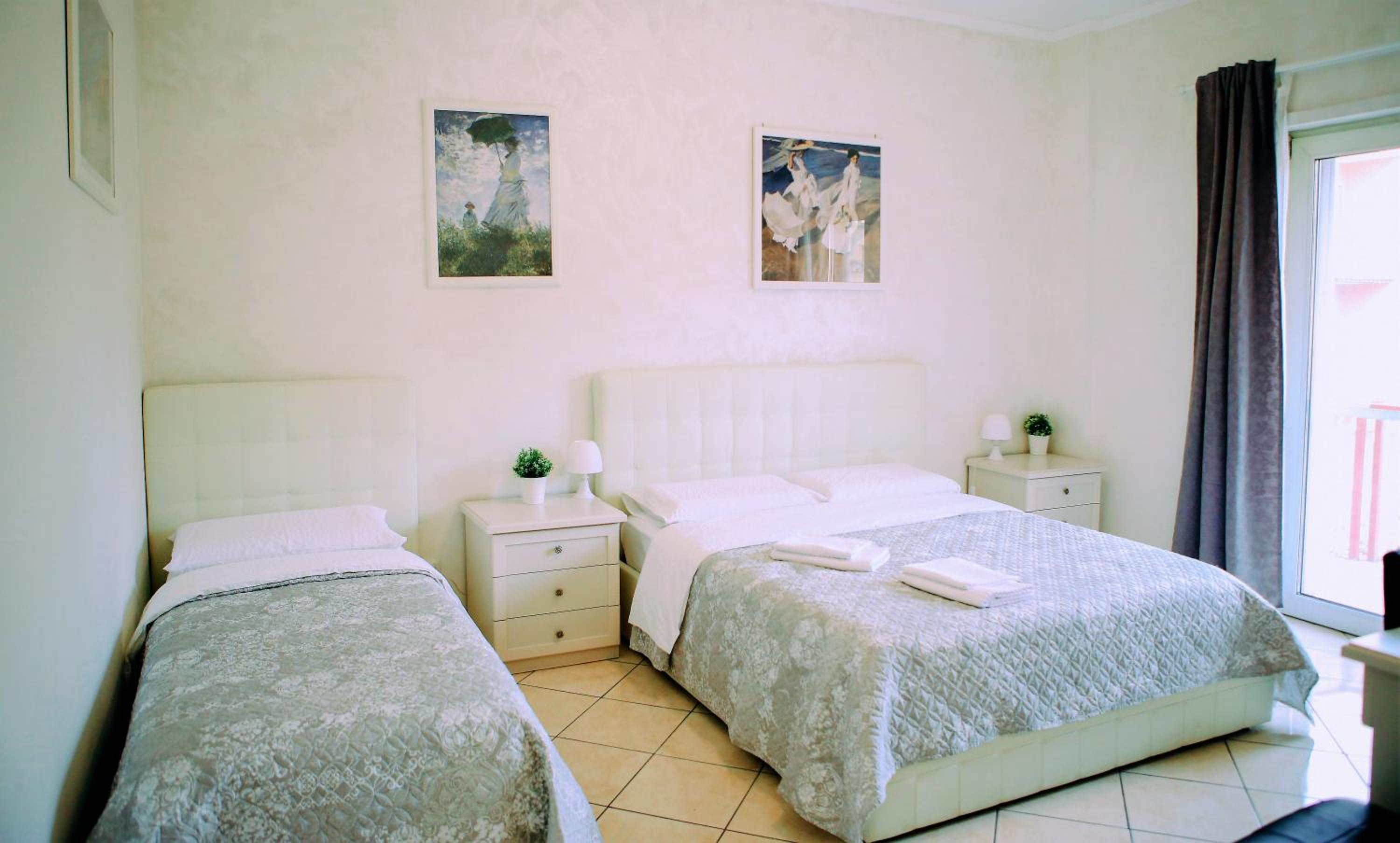 Triple Room with Balcony