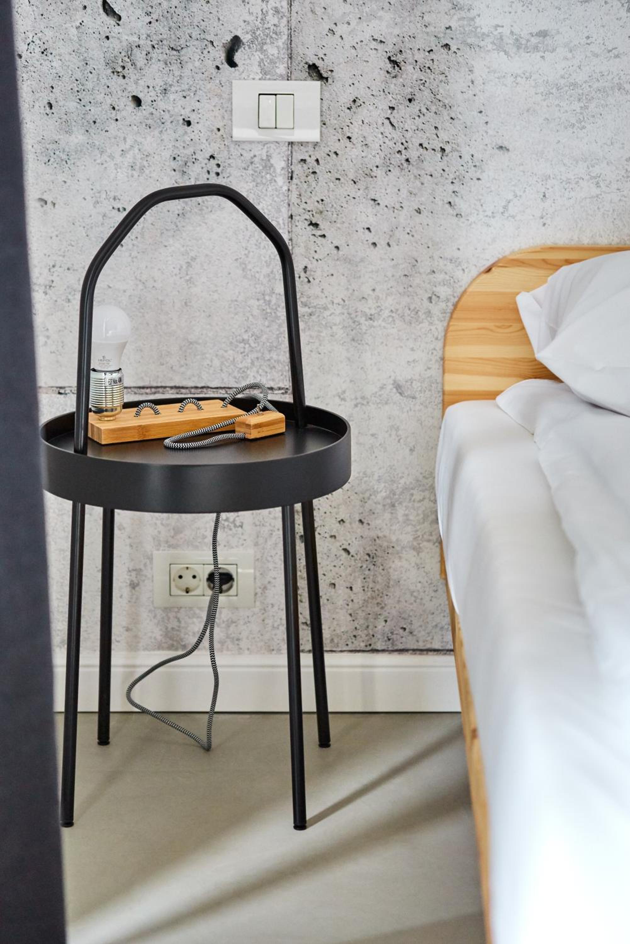 Junior Suite with Balcony - Photo 3