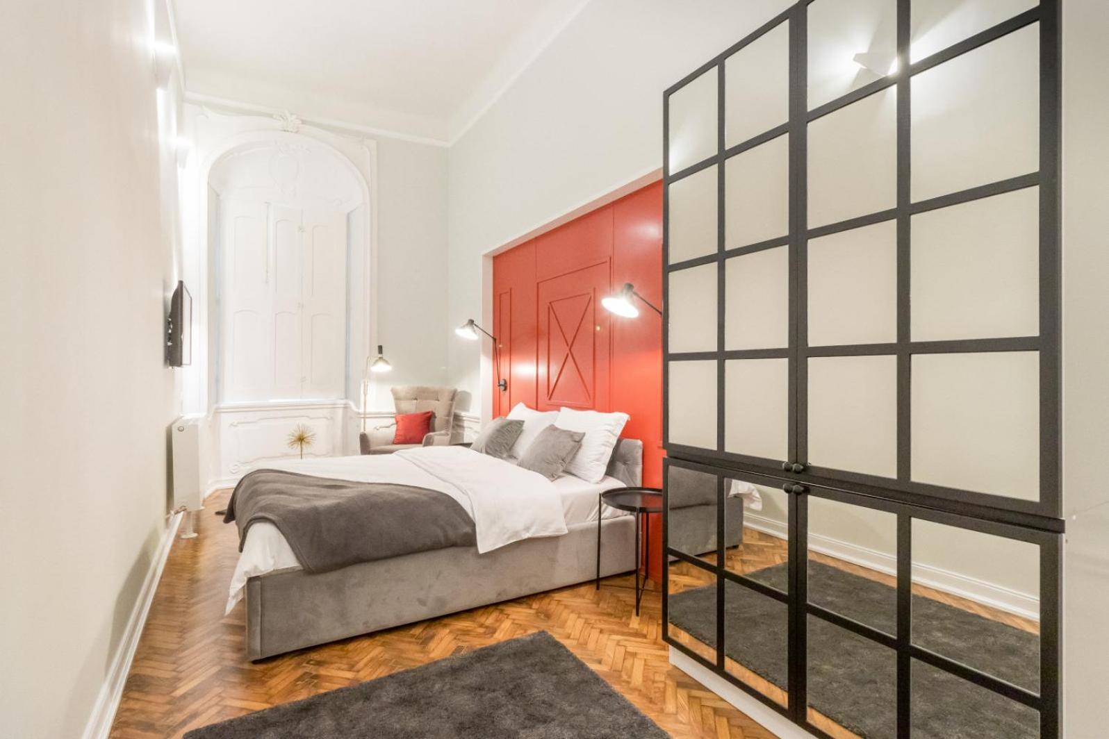 Budget Double Room - Photo 2