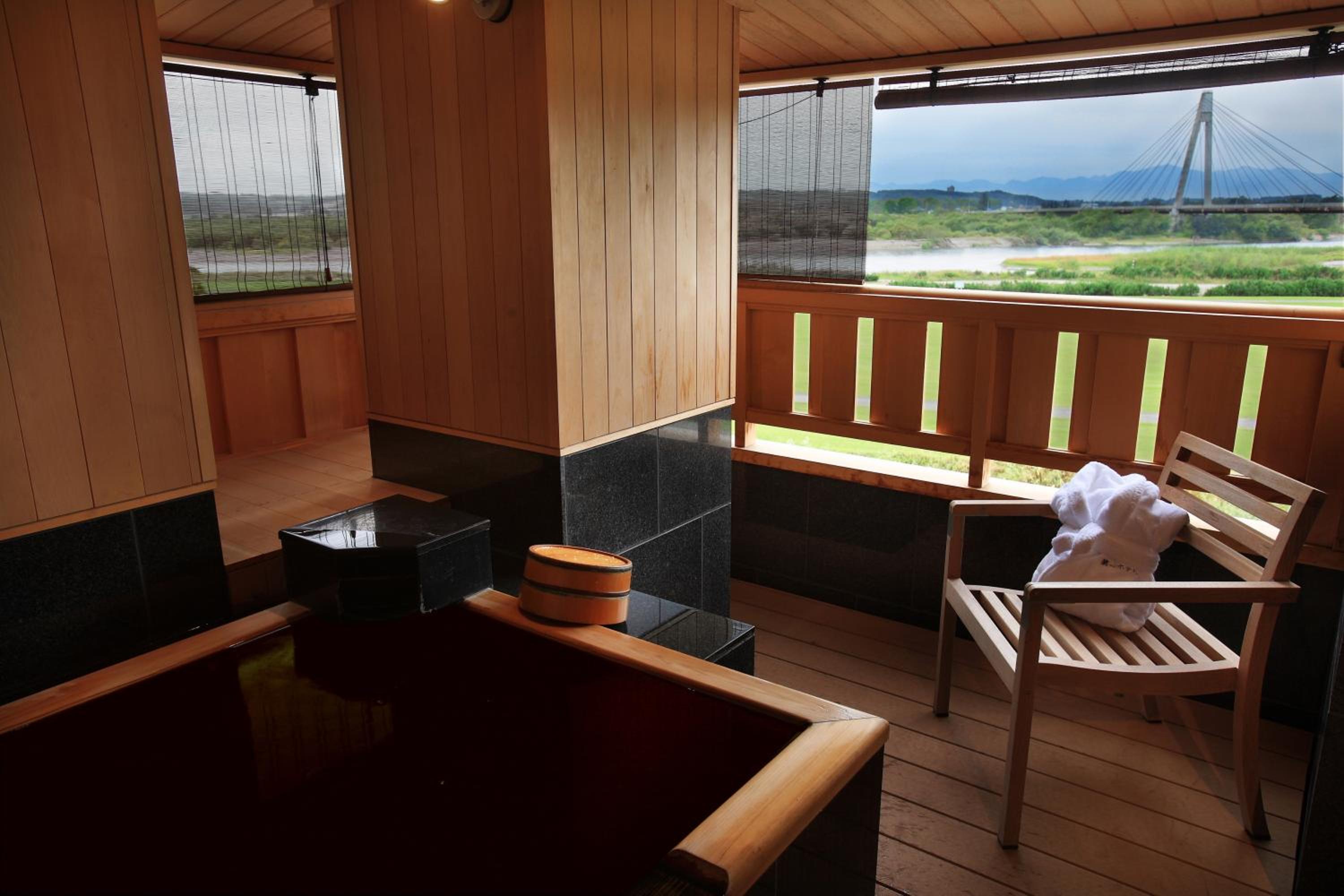 Japanese-Style Room with Open-Air Bath River-View - Non-Smoking photo 2