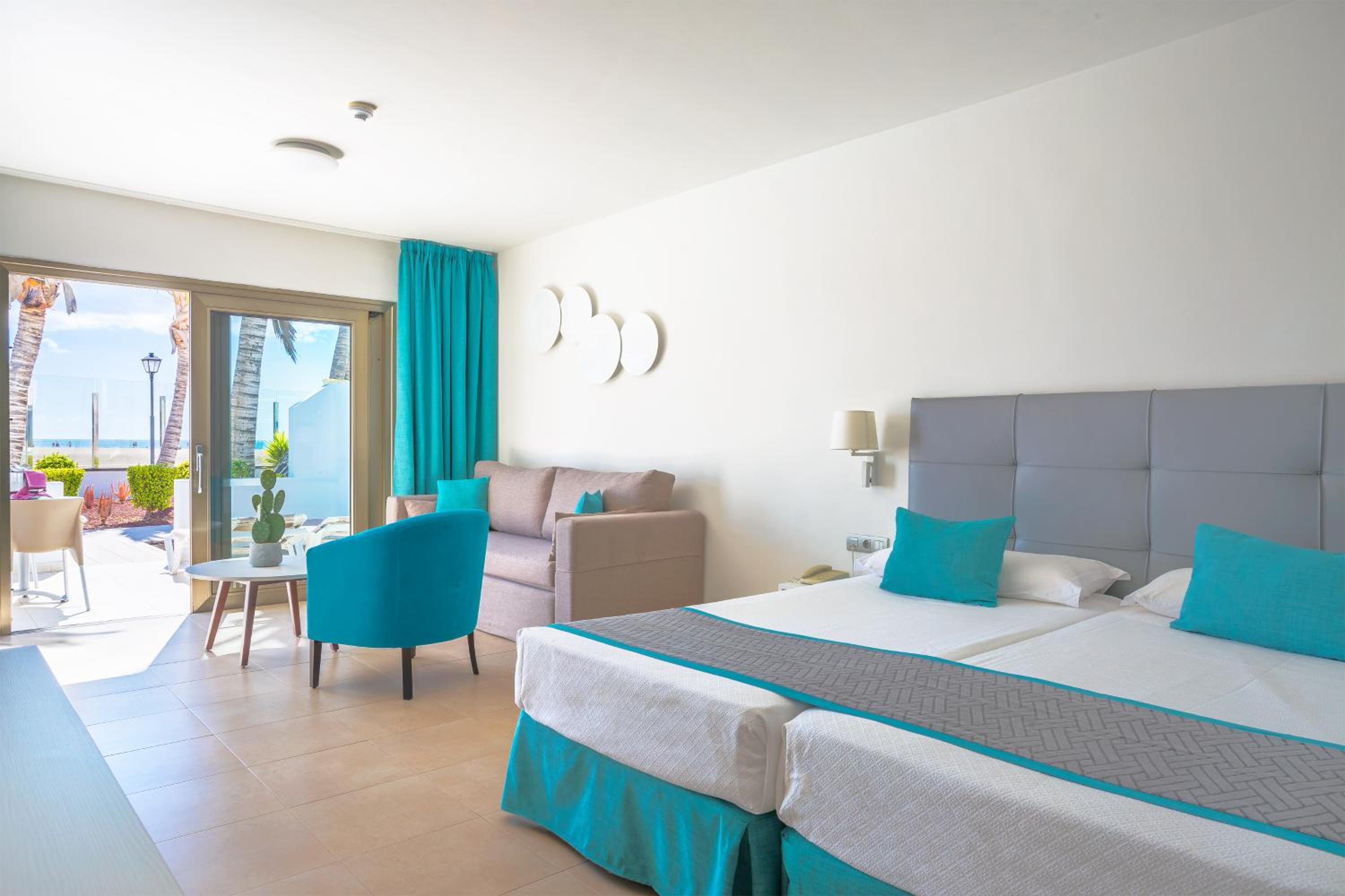 Double or Twin Room with Side Sea View