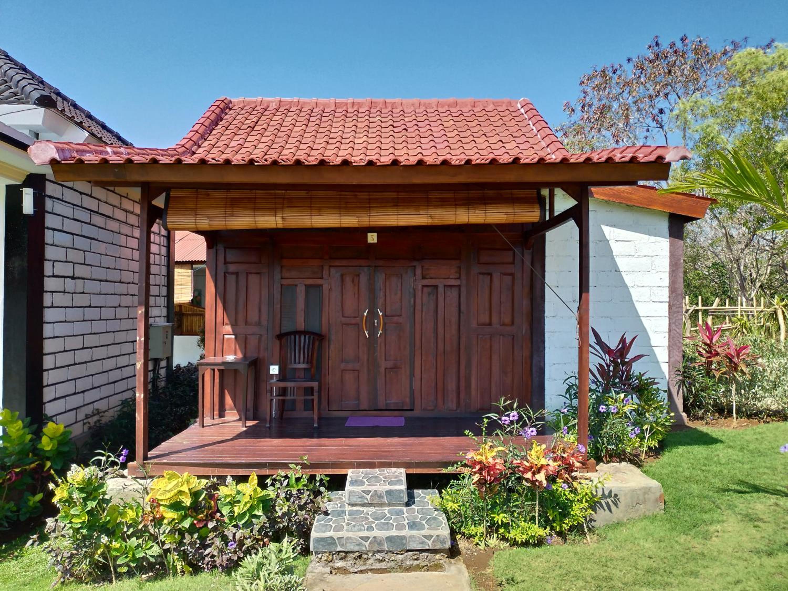 Superior Bungalow - Photo 4
