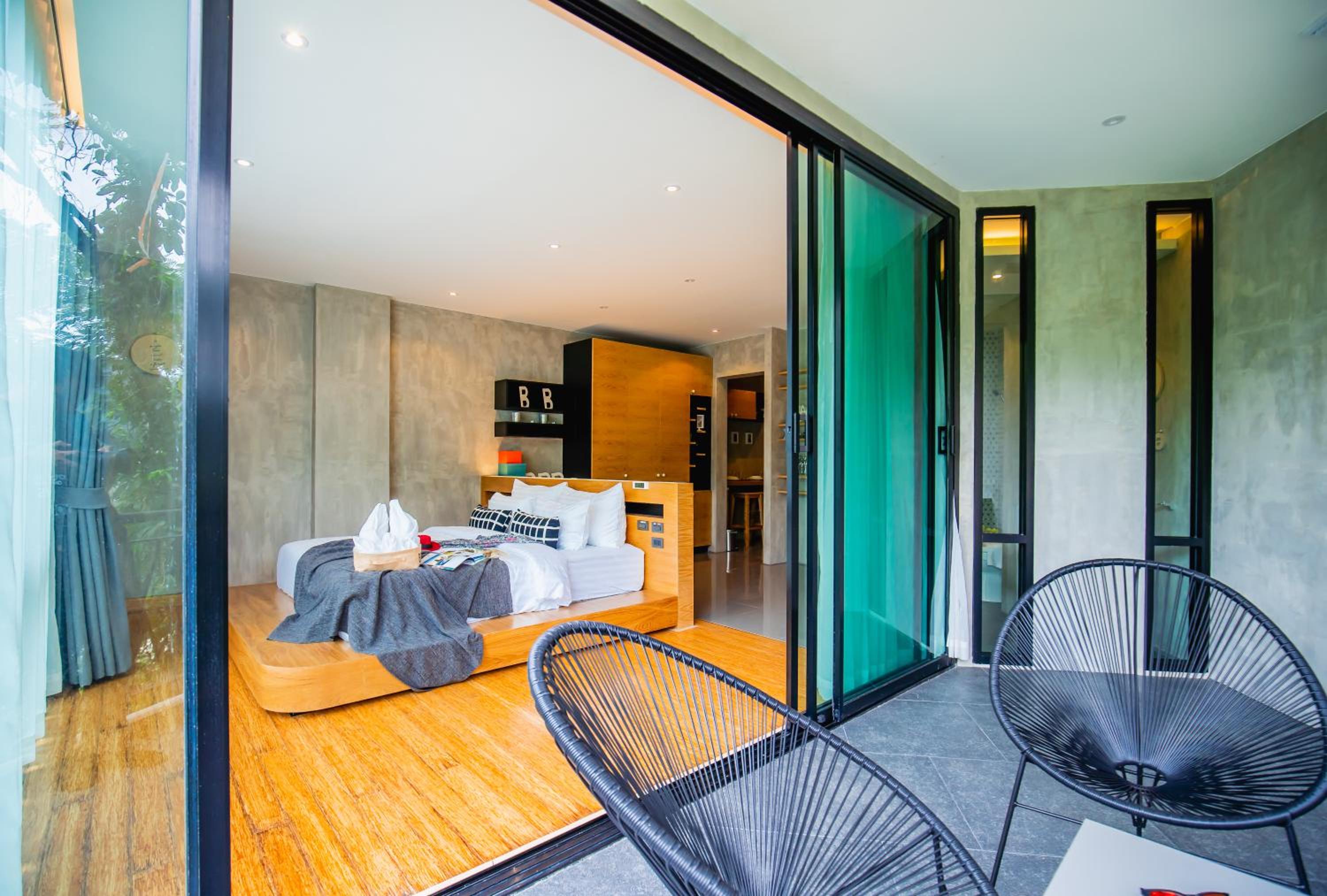 Deluxe Suite
