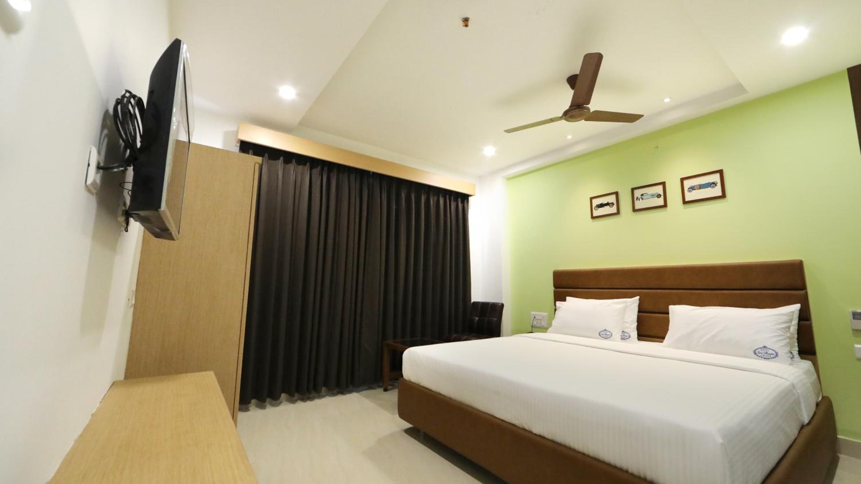 Standard Double Room - Photo 1