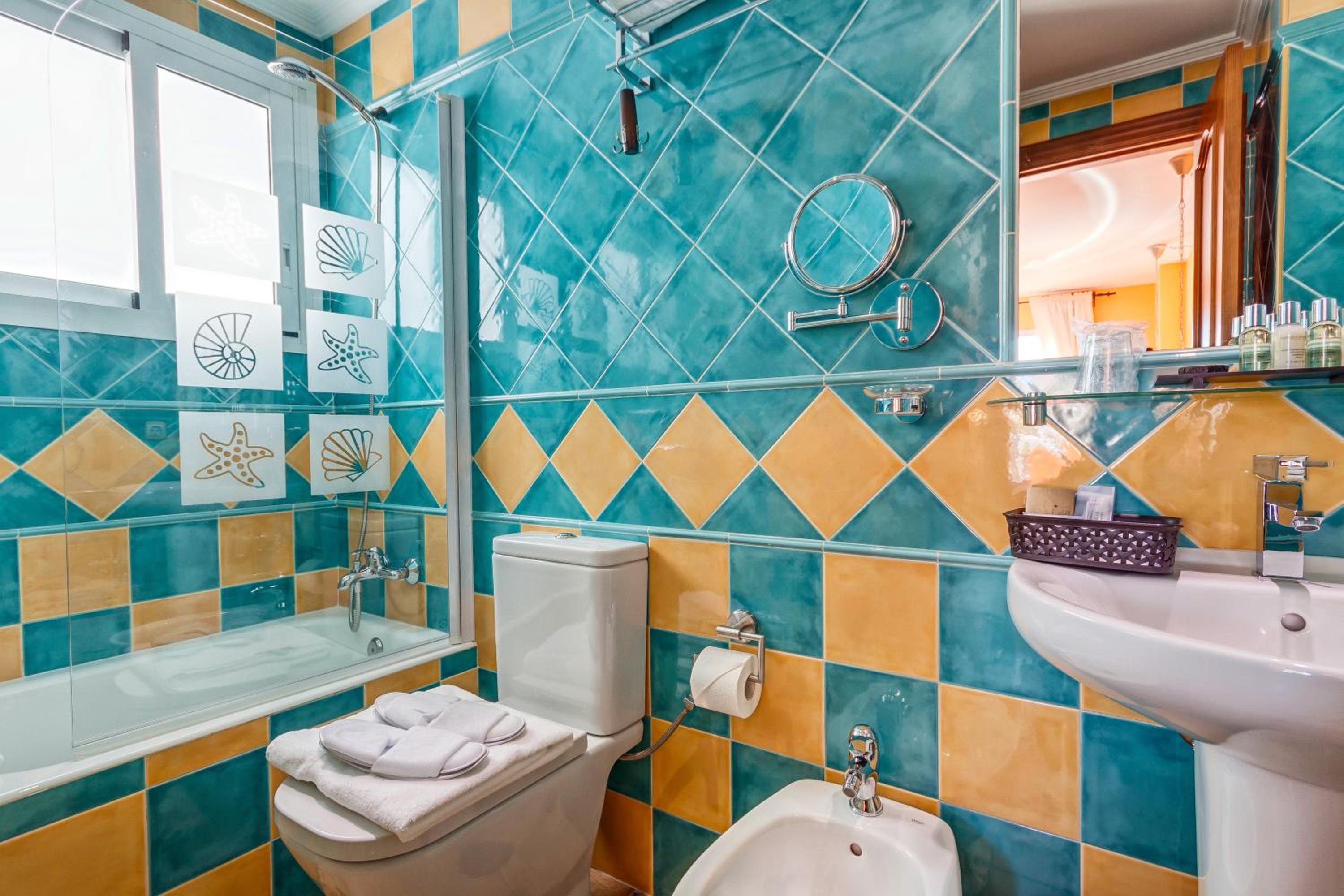 Superior Double Room with Balcony photo 2