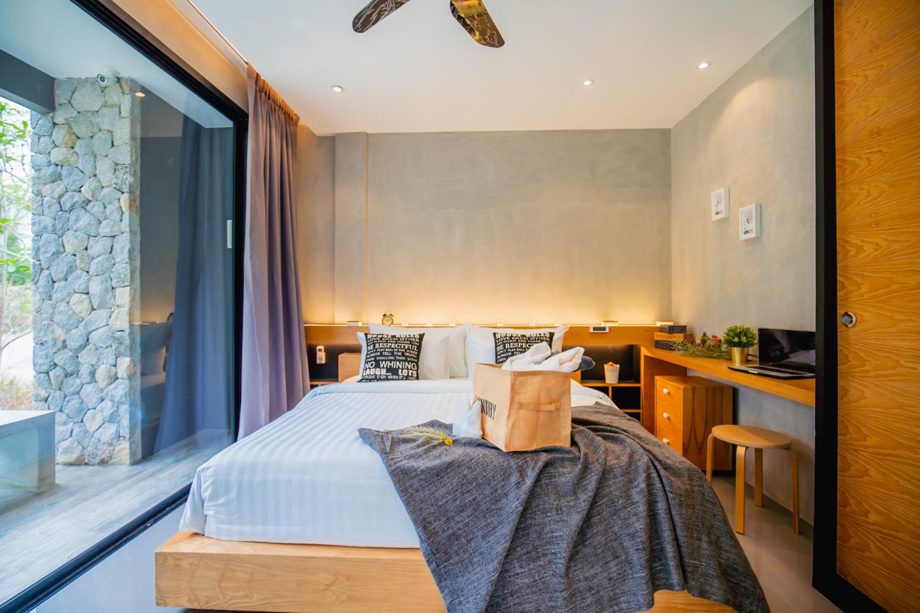 One-Bedroom Villa