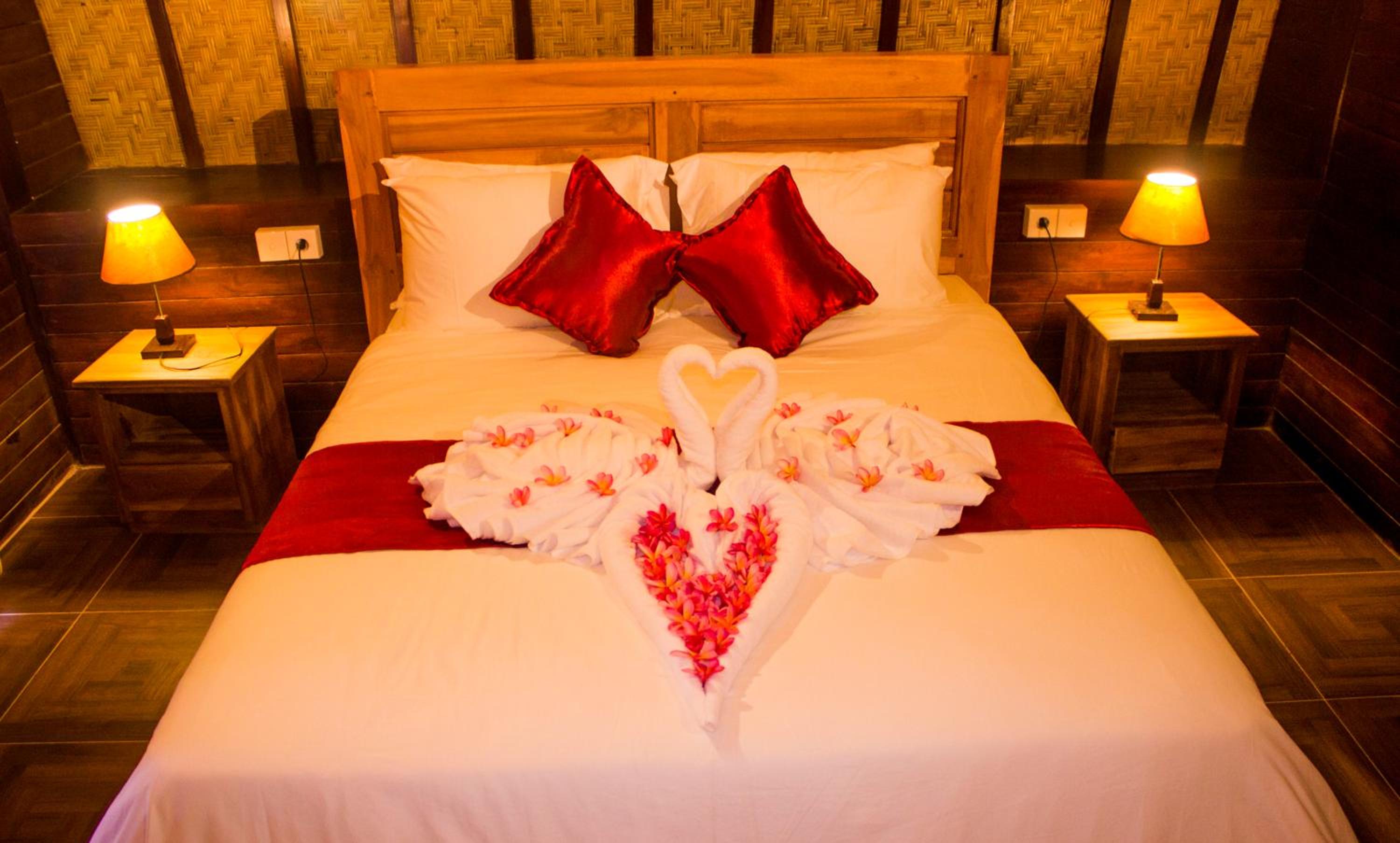 Deluxe Room - Photo 3