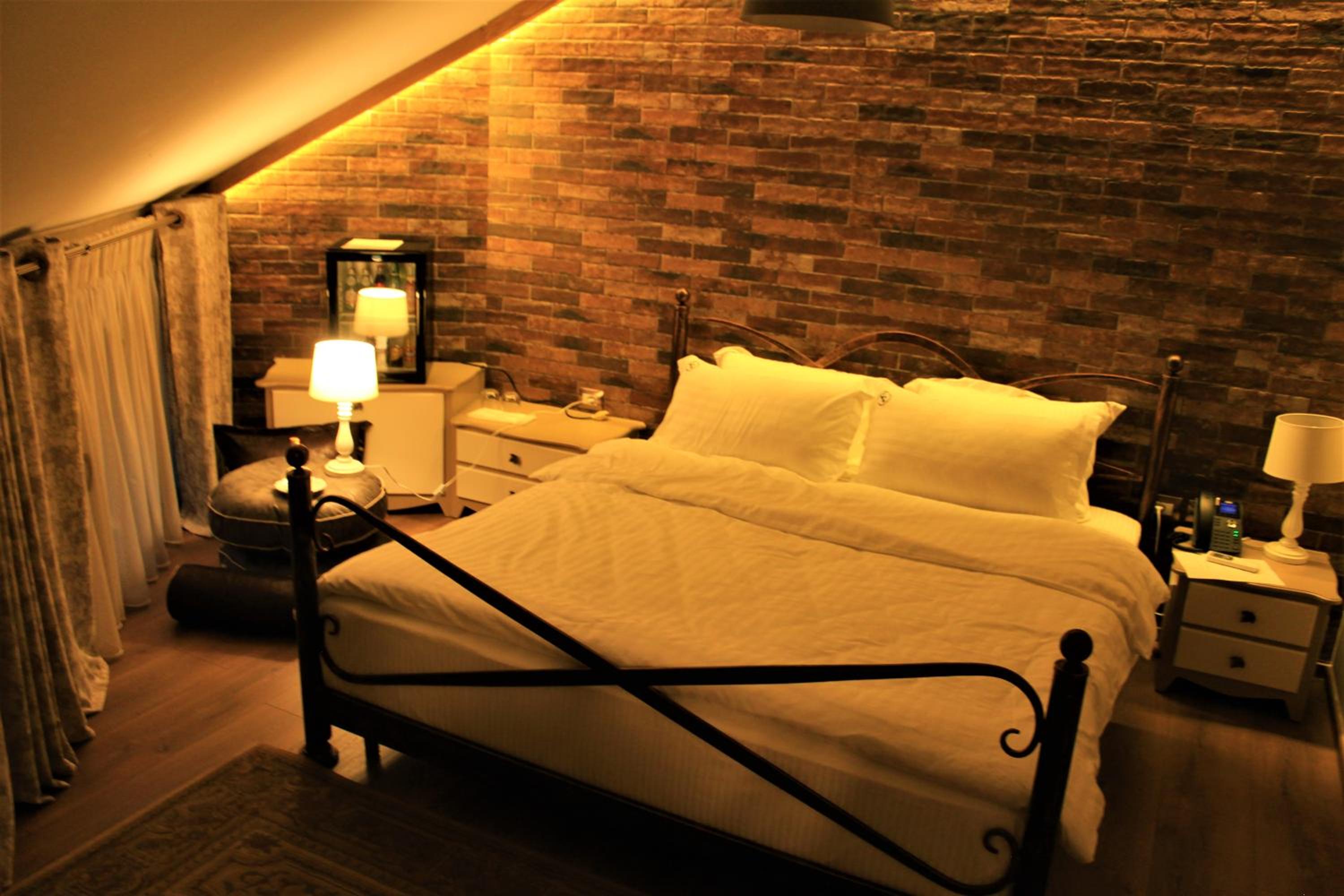 King Room with Mountain View