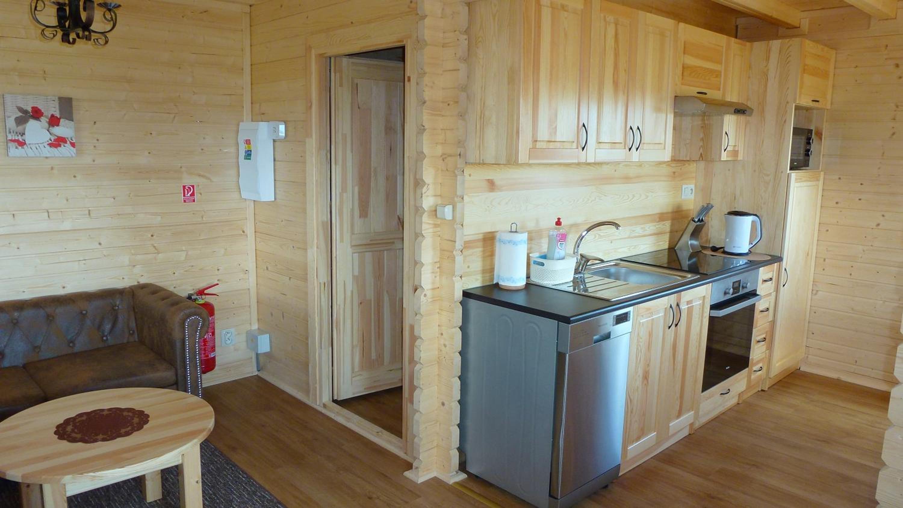 Two-Bedroom House - Photo 16