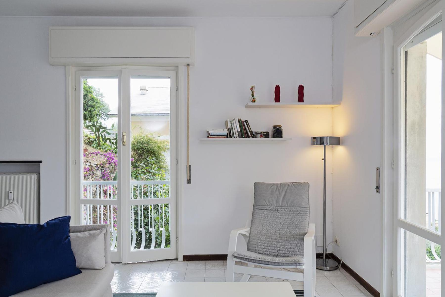 Apartment With Sea View