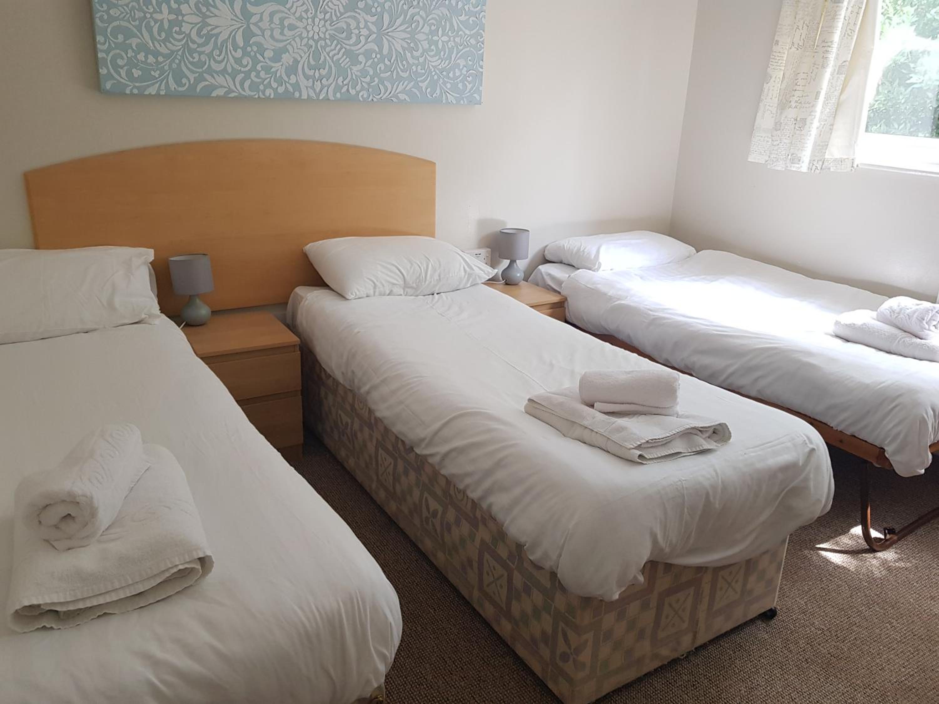 Double or Twin Room photo 3