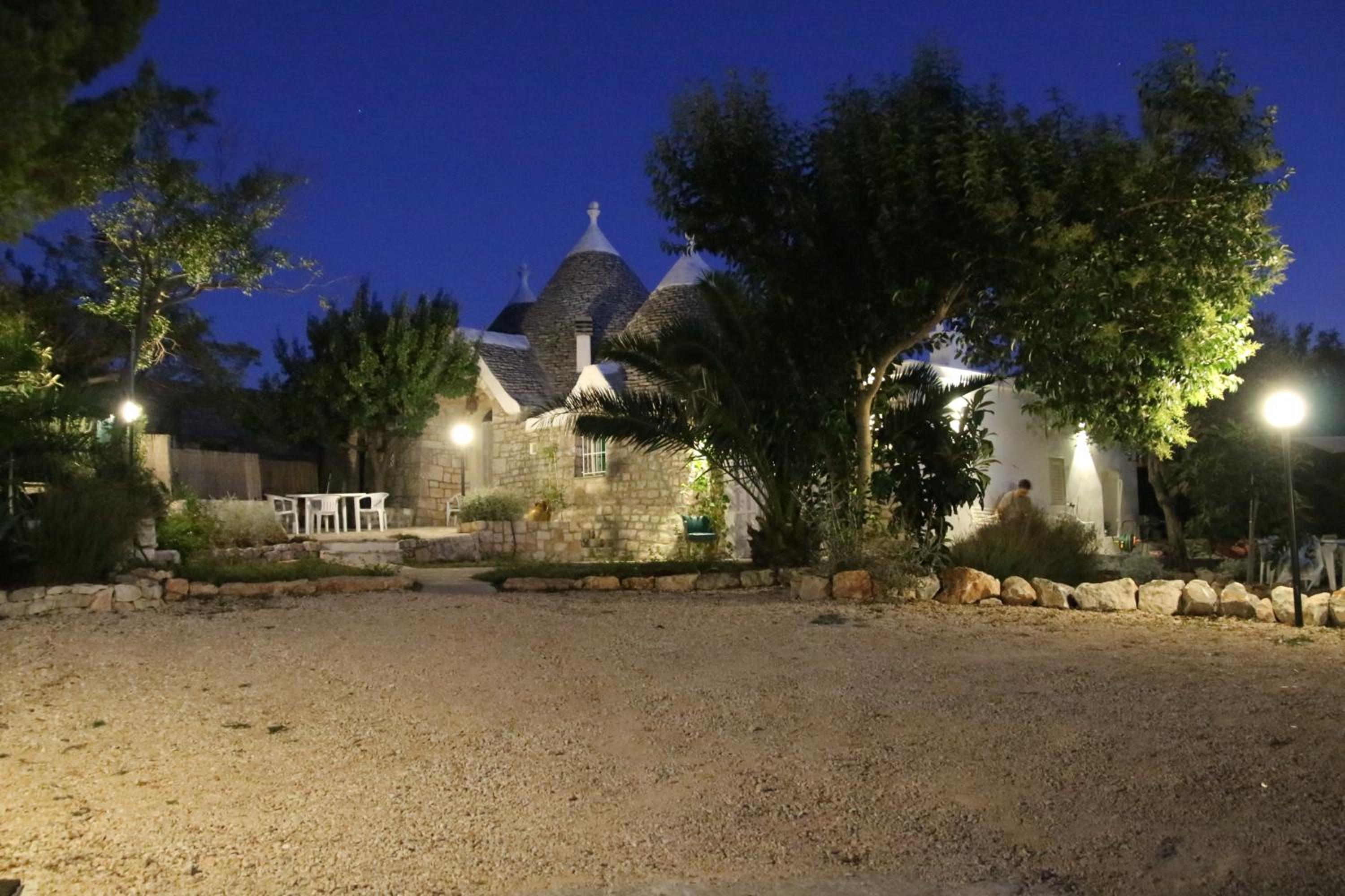 Three-Bedroom Villa photo 3