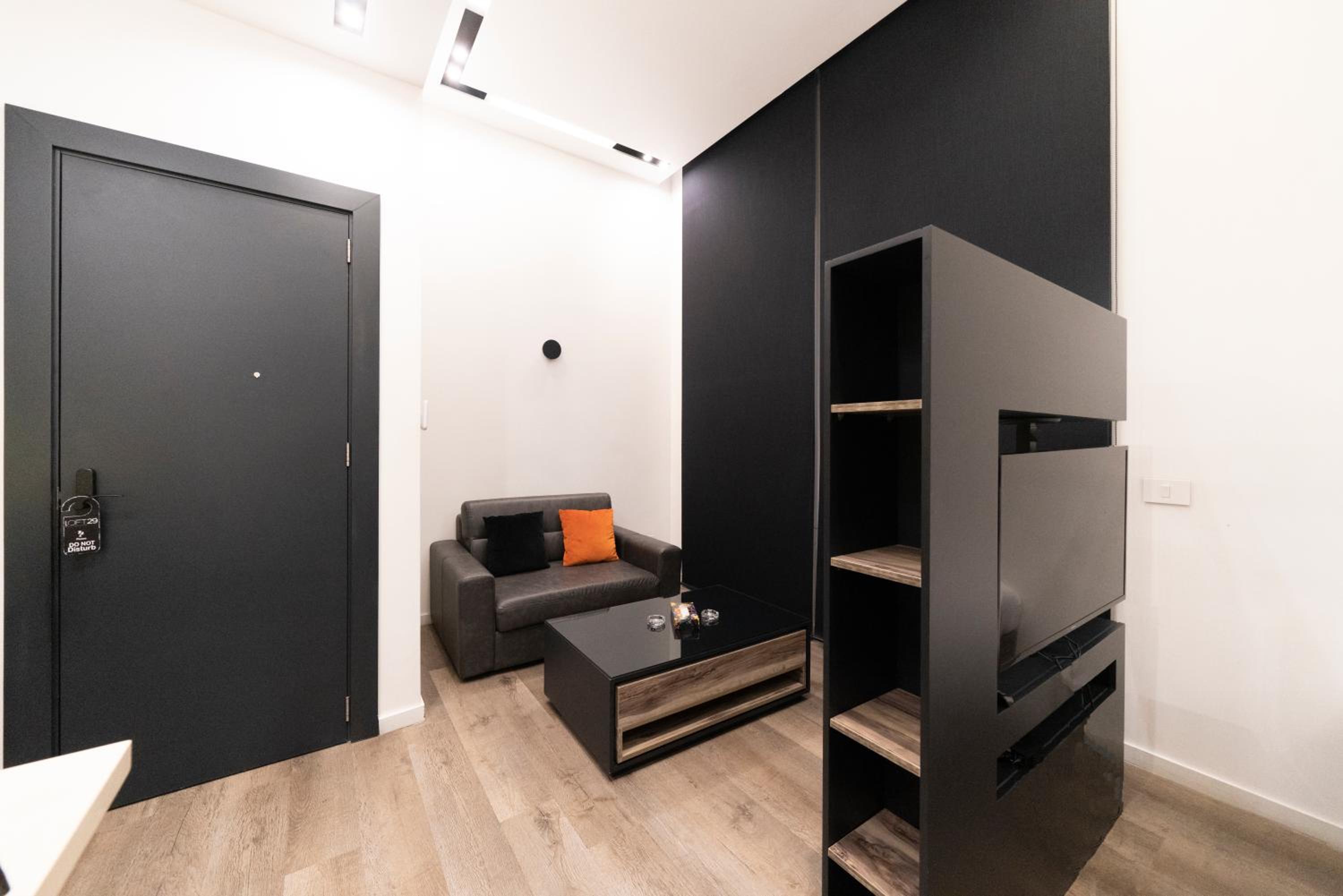 Standard Studio