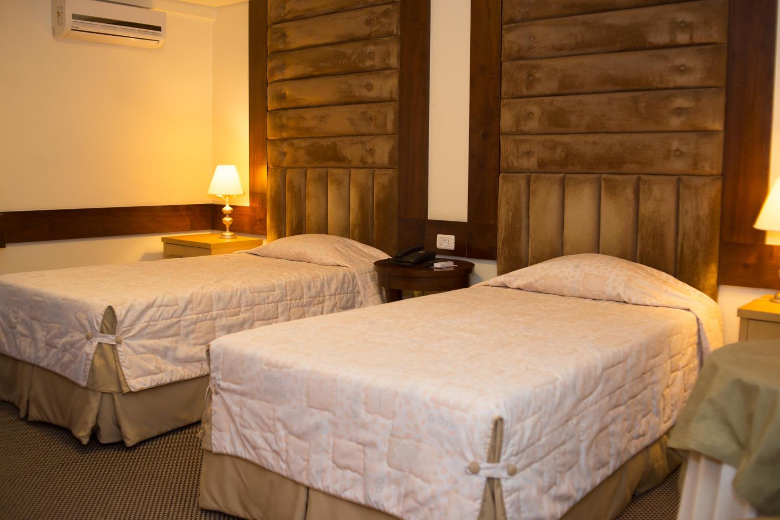 Standard Double or Twin Room photo 2