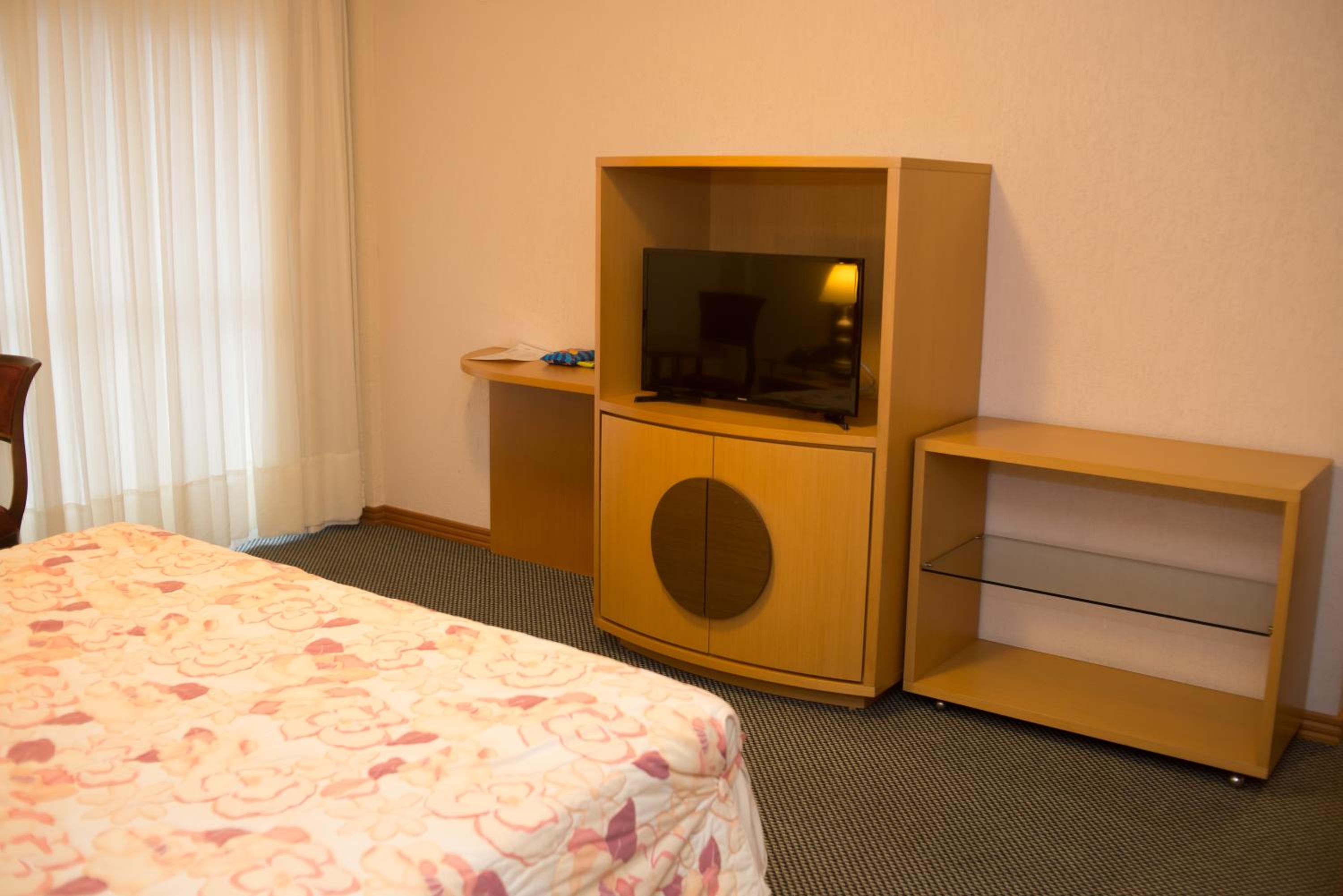 Standard Double or Twin Room photo 1