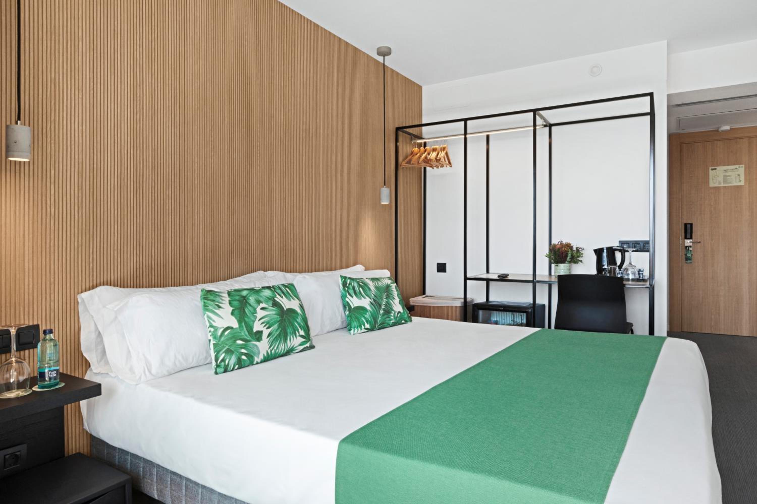 Double or Twin Room with Pool View