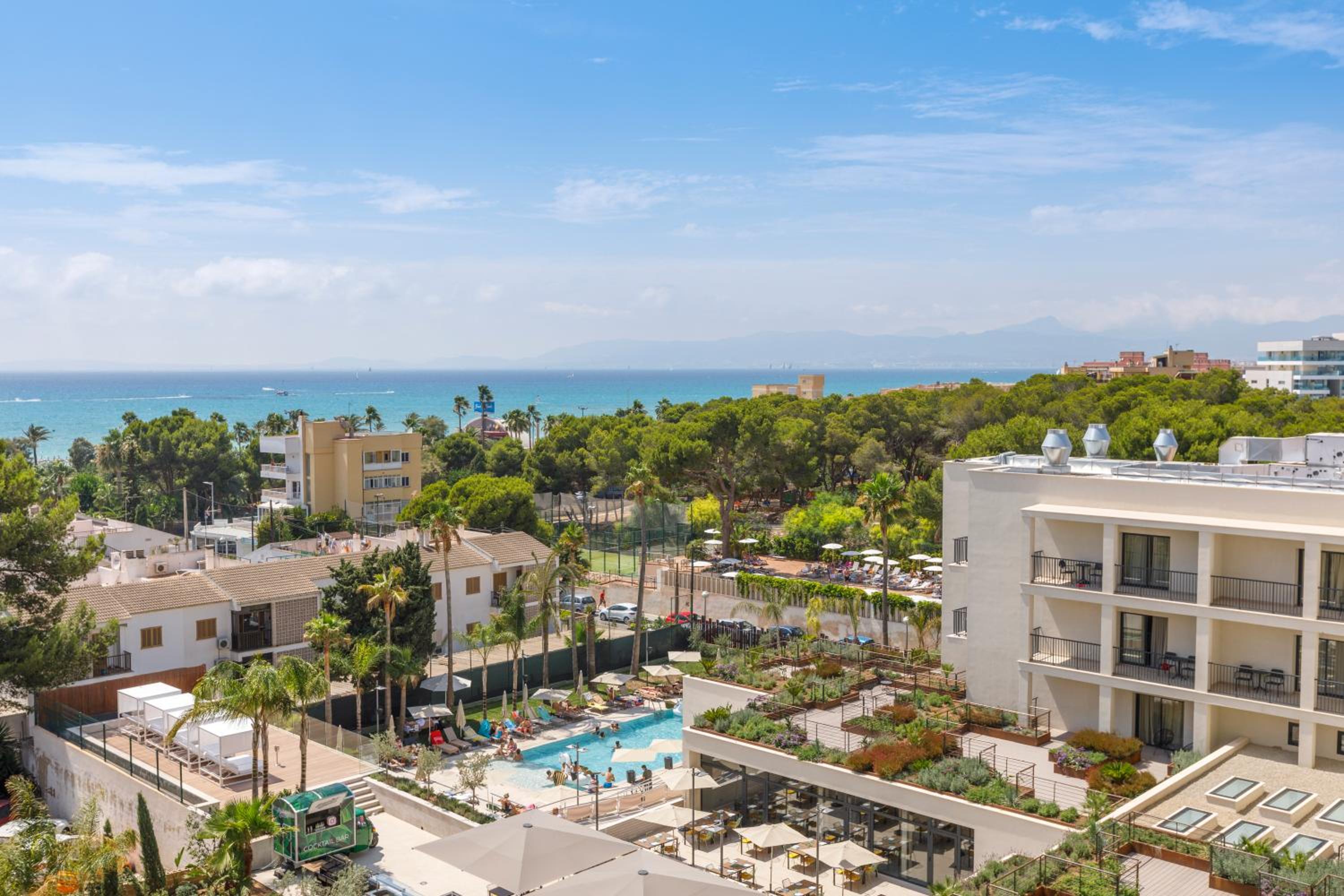 Double or Twin Room with Pool View