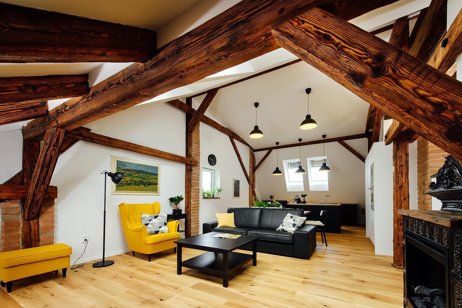 One-Bedroom Apartment - Photo 8