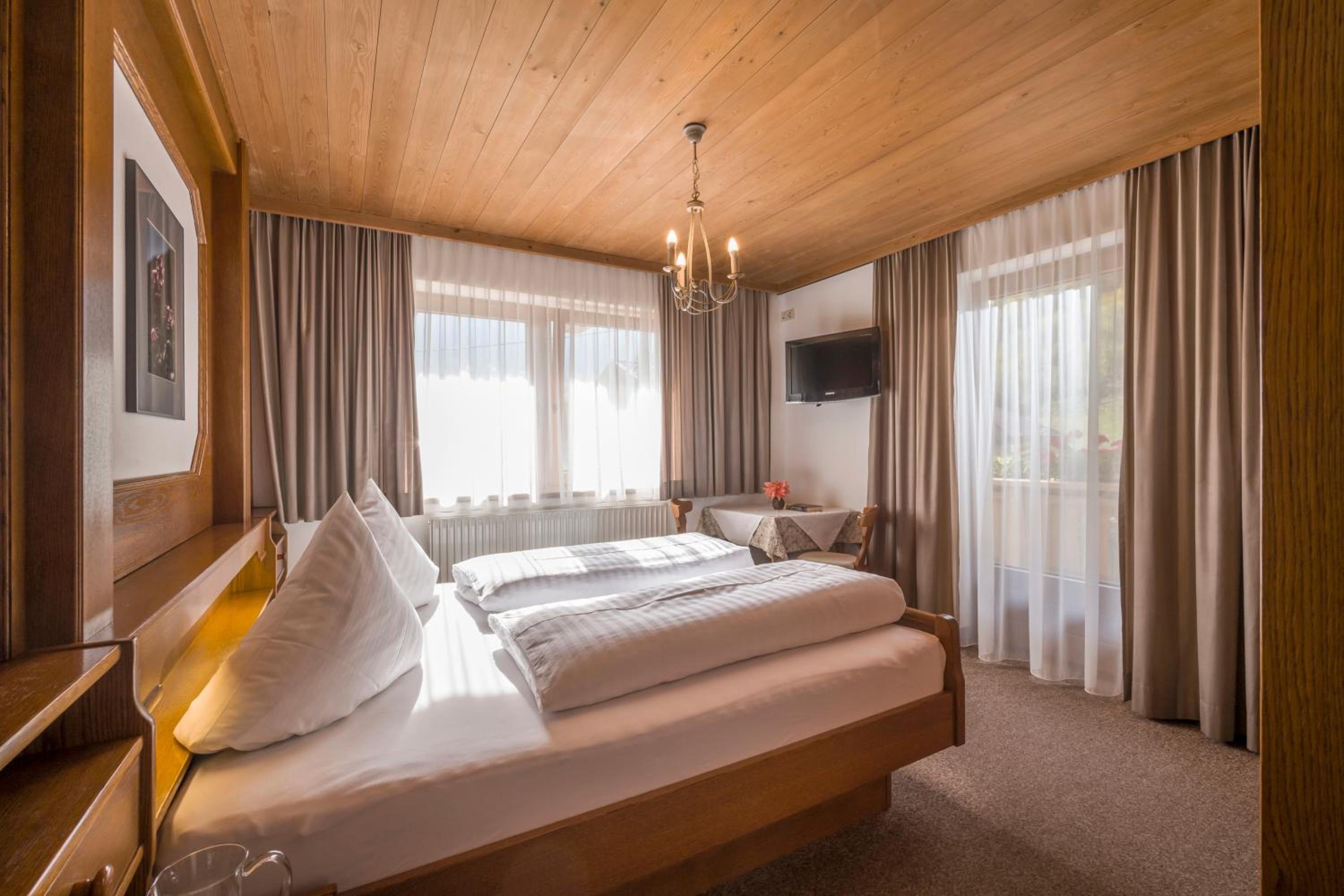 Double Room with Balcony photo 1