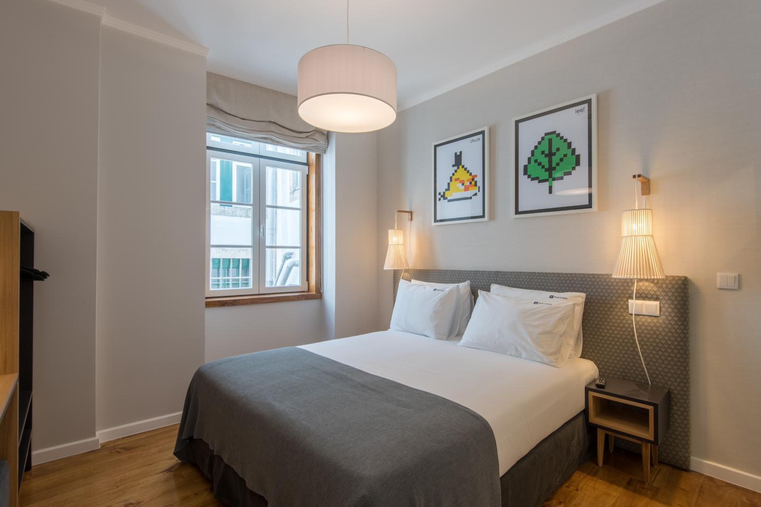 Small Double Room with Interior View
