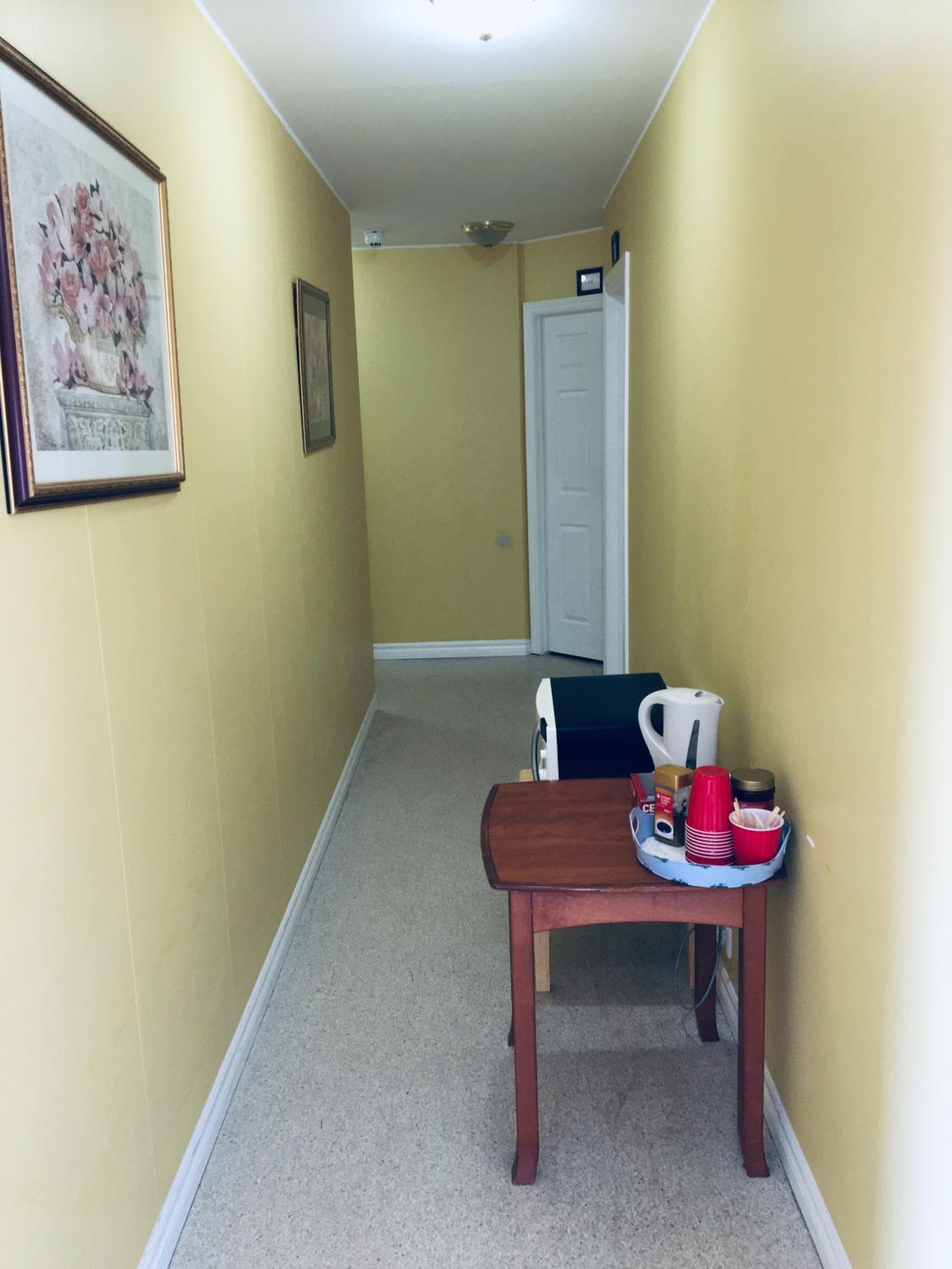 Quadruple Room with Shared Bathroom photo 2