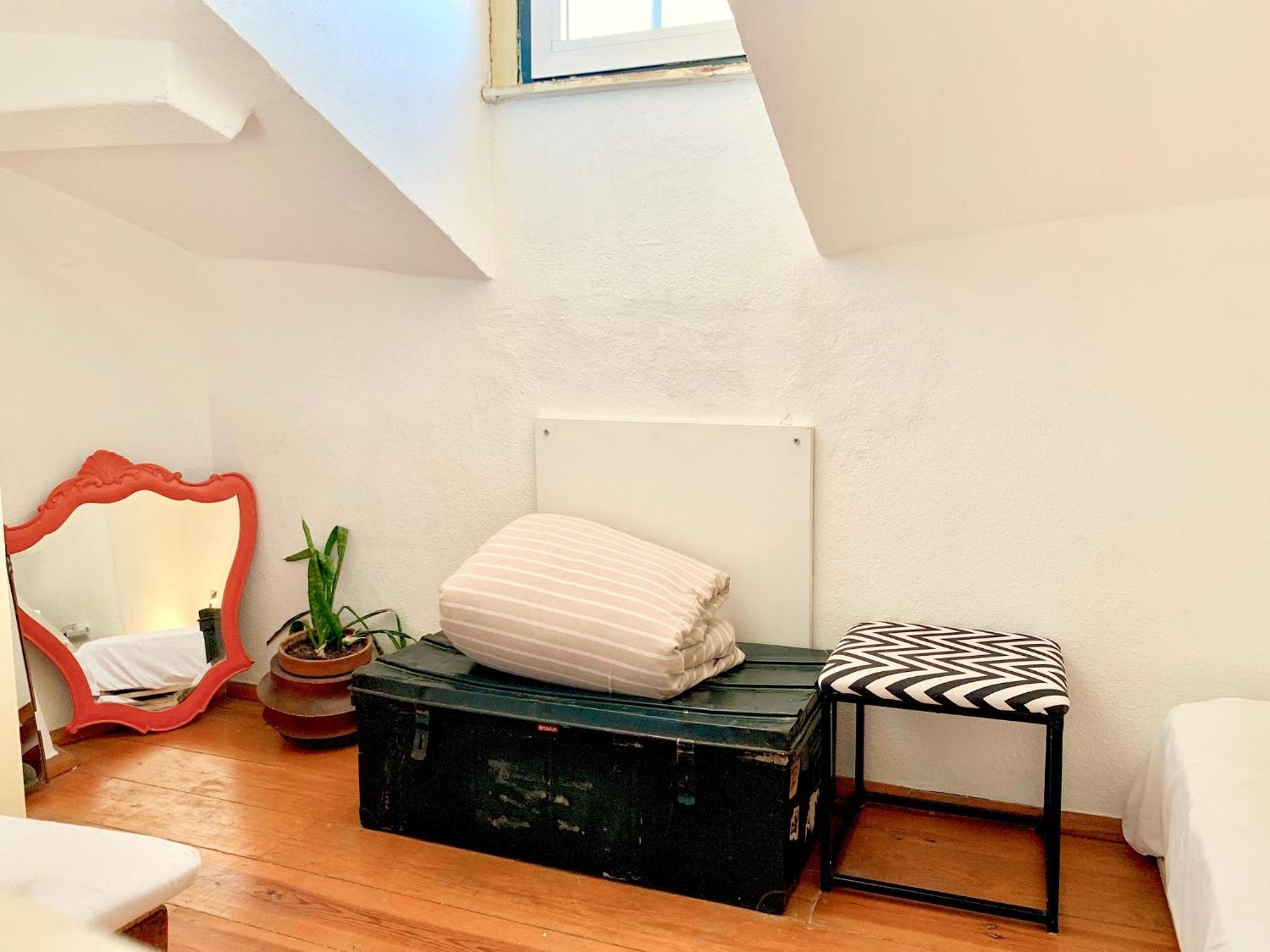 Apartment - Split Level - Photo 7