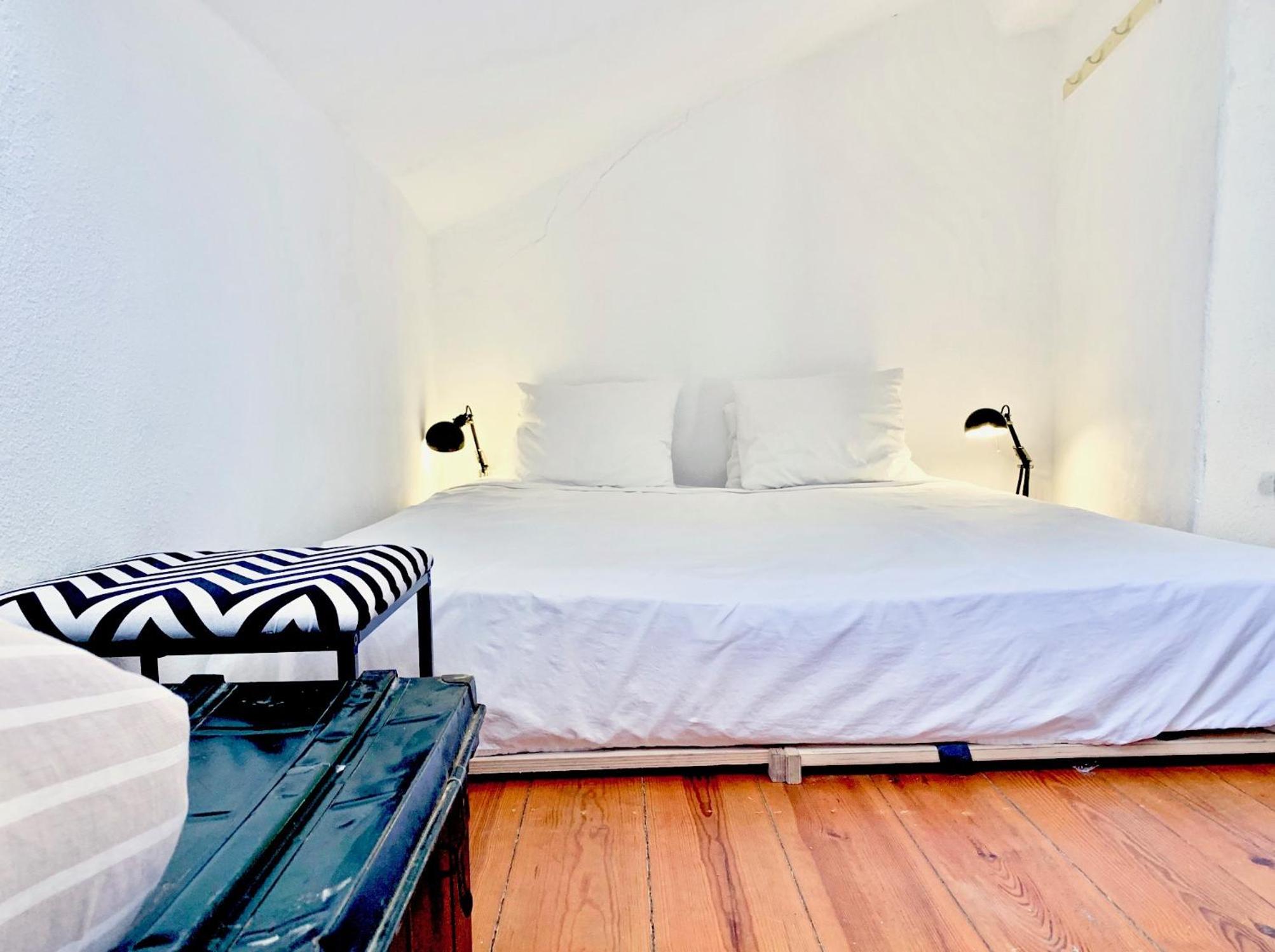Apartment - Split Level - Photo 8